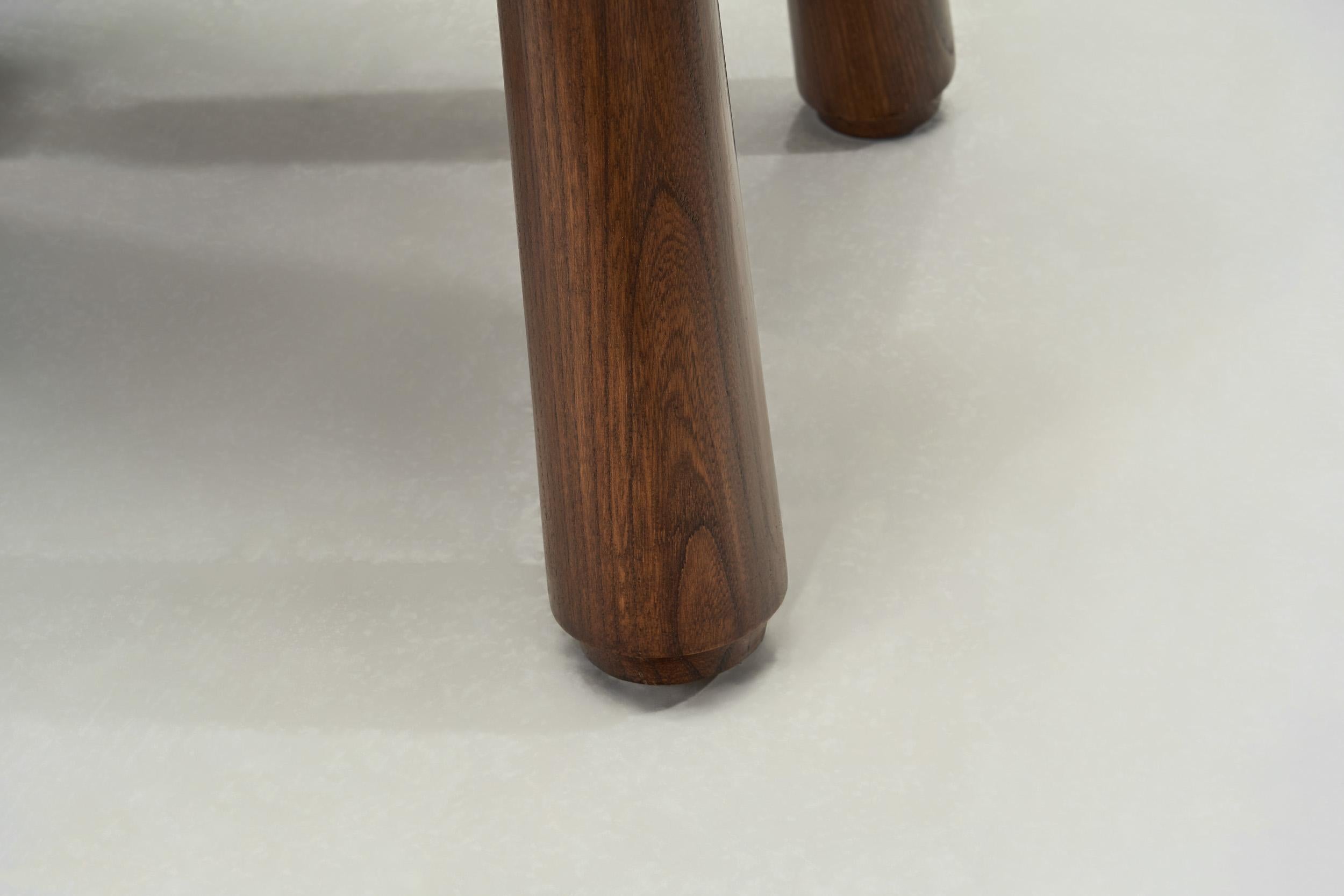 Table basse en bois à la manière de Charles Dudouyt, France Début du 20e siècle en vente 9