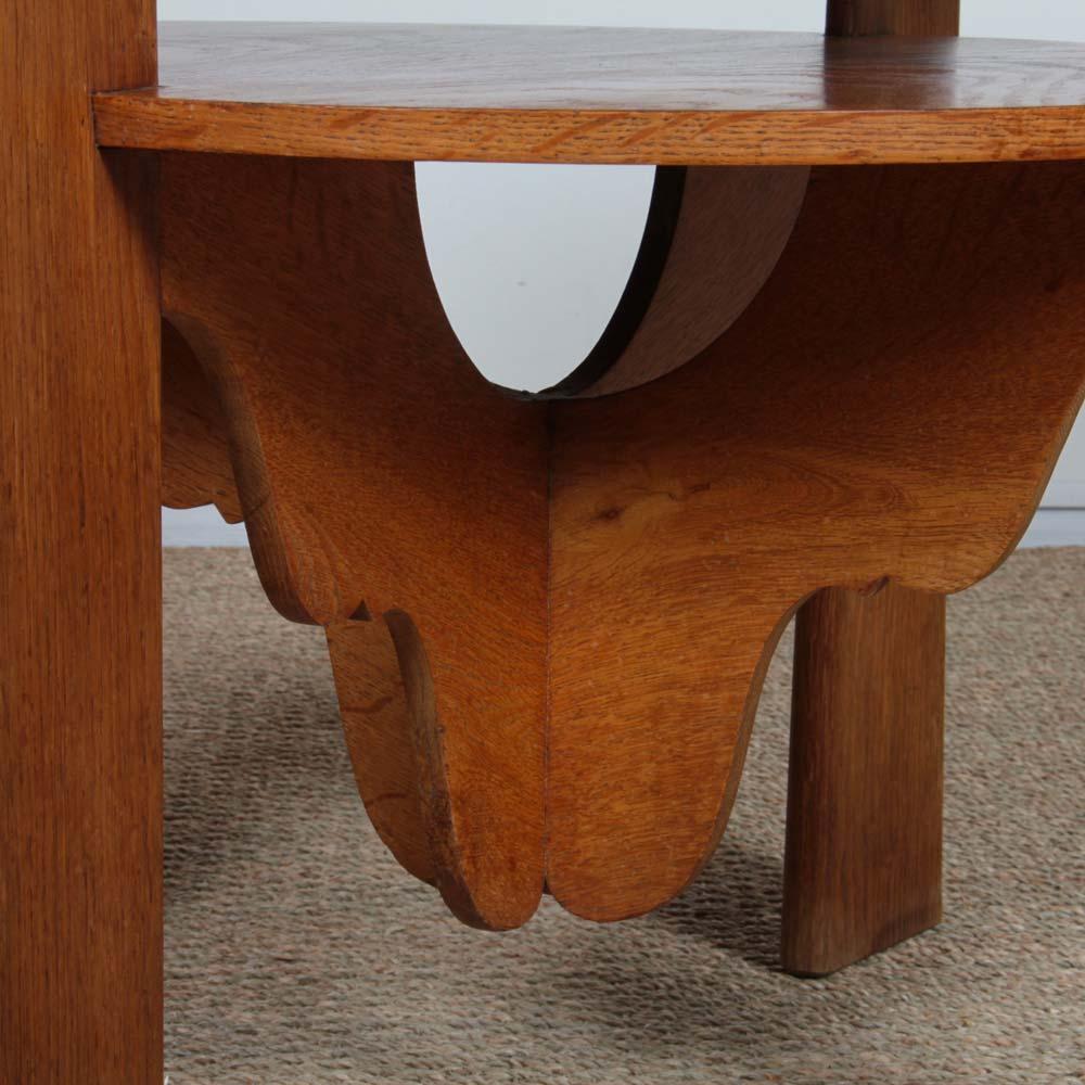 Wooden coffee table, pedestal table from the 1940s Roble en venta