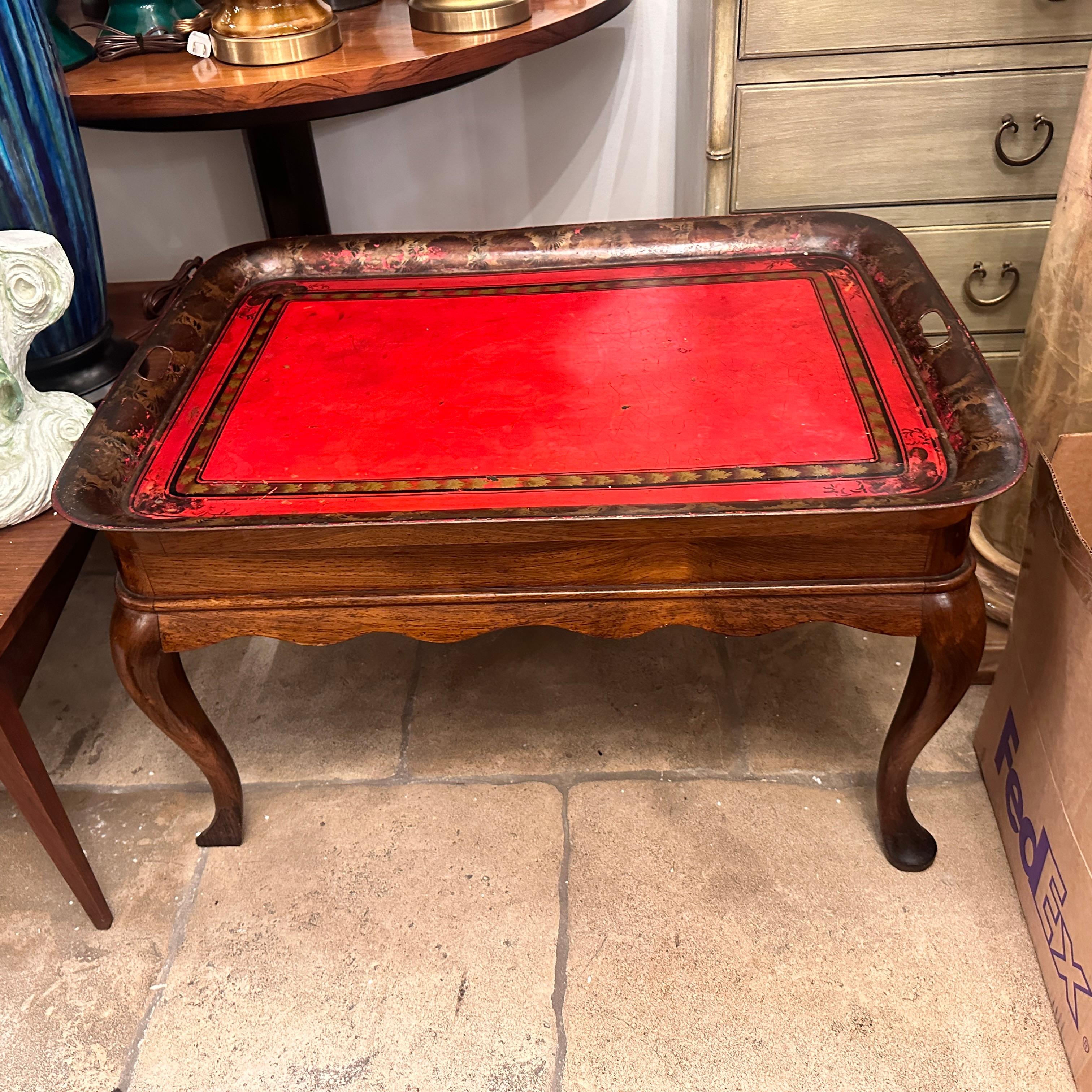 Table basse en bois avec plateau en vente 3