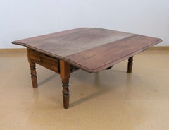Wooden Coffee Wing Table with Drawers on the Side