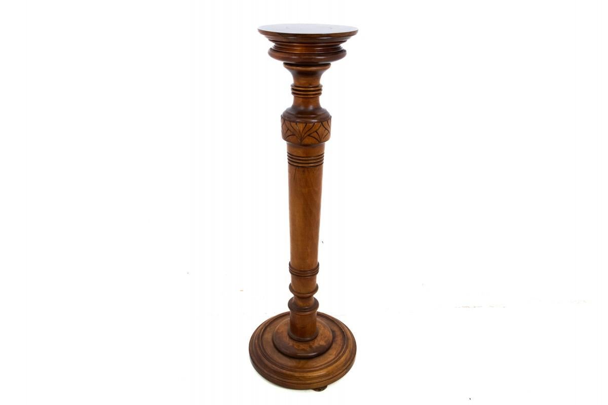 20th Century Wooden column, early 20th century. For Sale