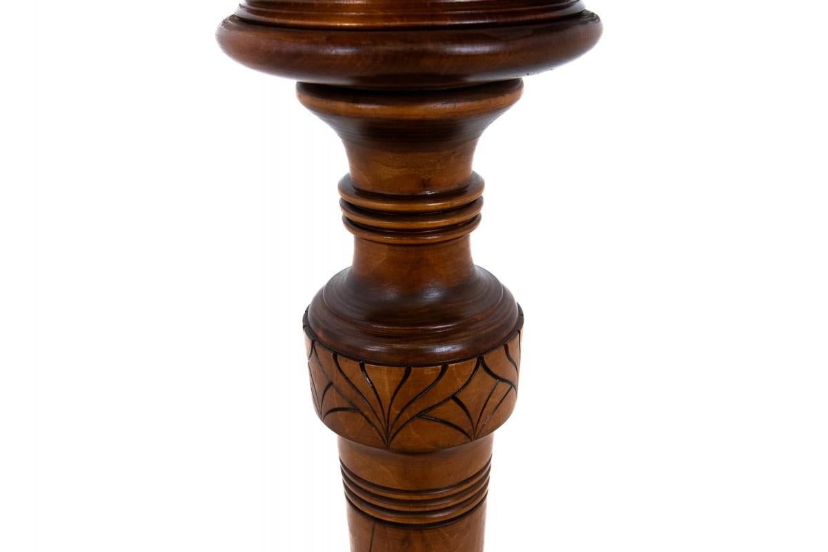 Wooden column, early 20th century. For Sale 2