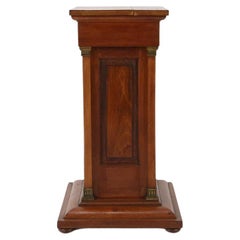 Wooden console antique style