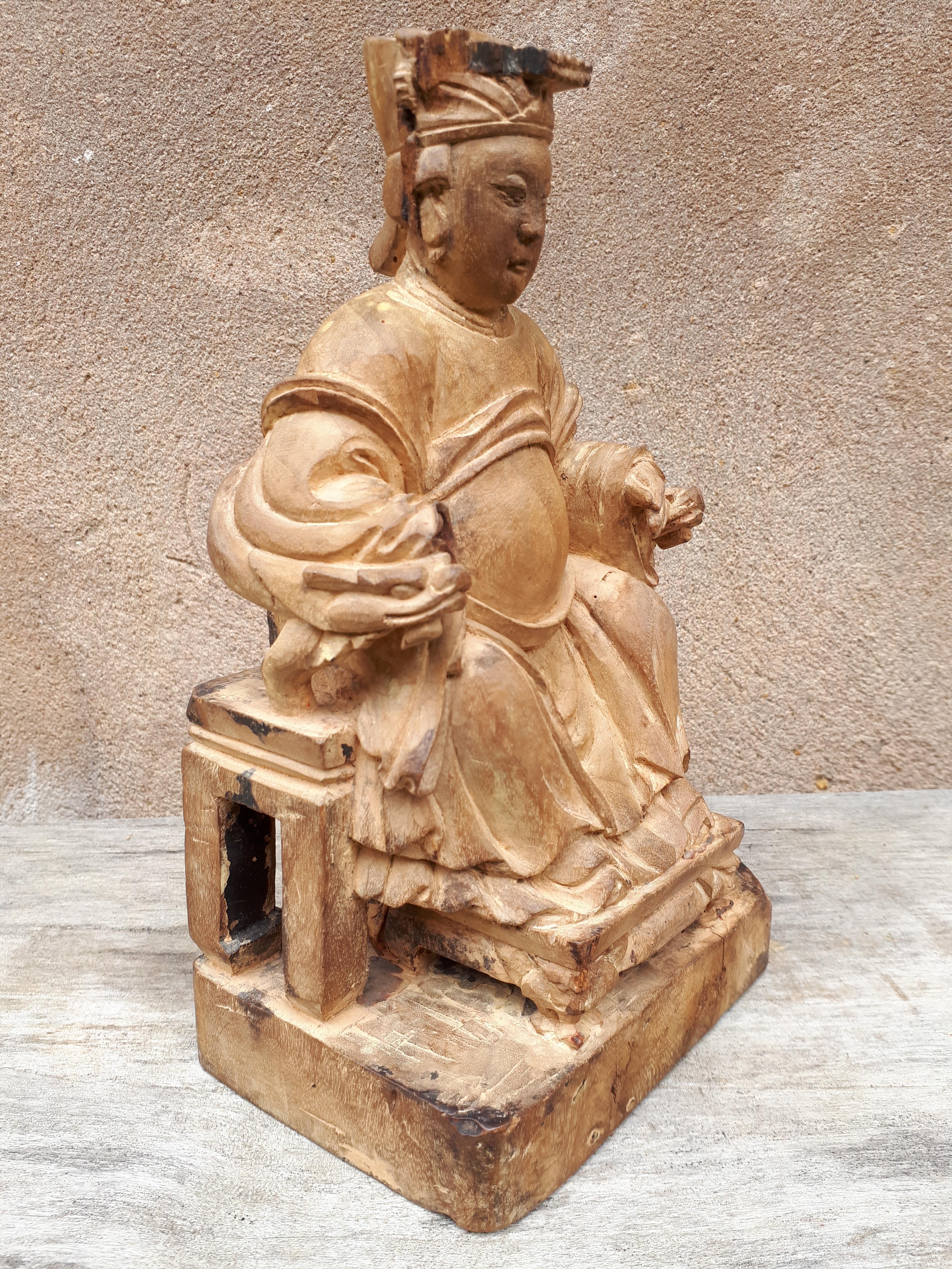 Wooden Deity Statue, China Ming Period For Sale 4