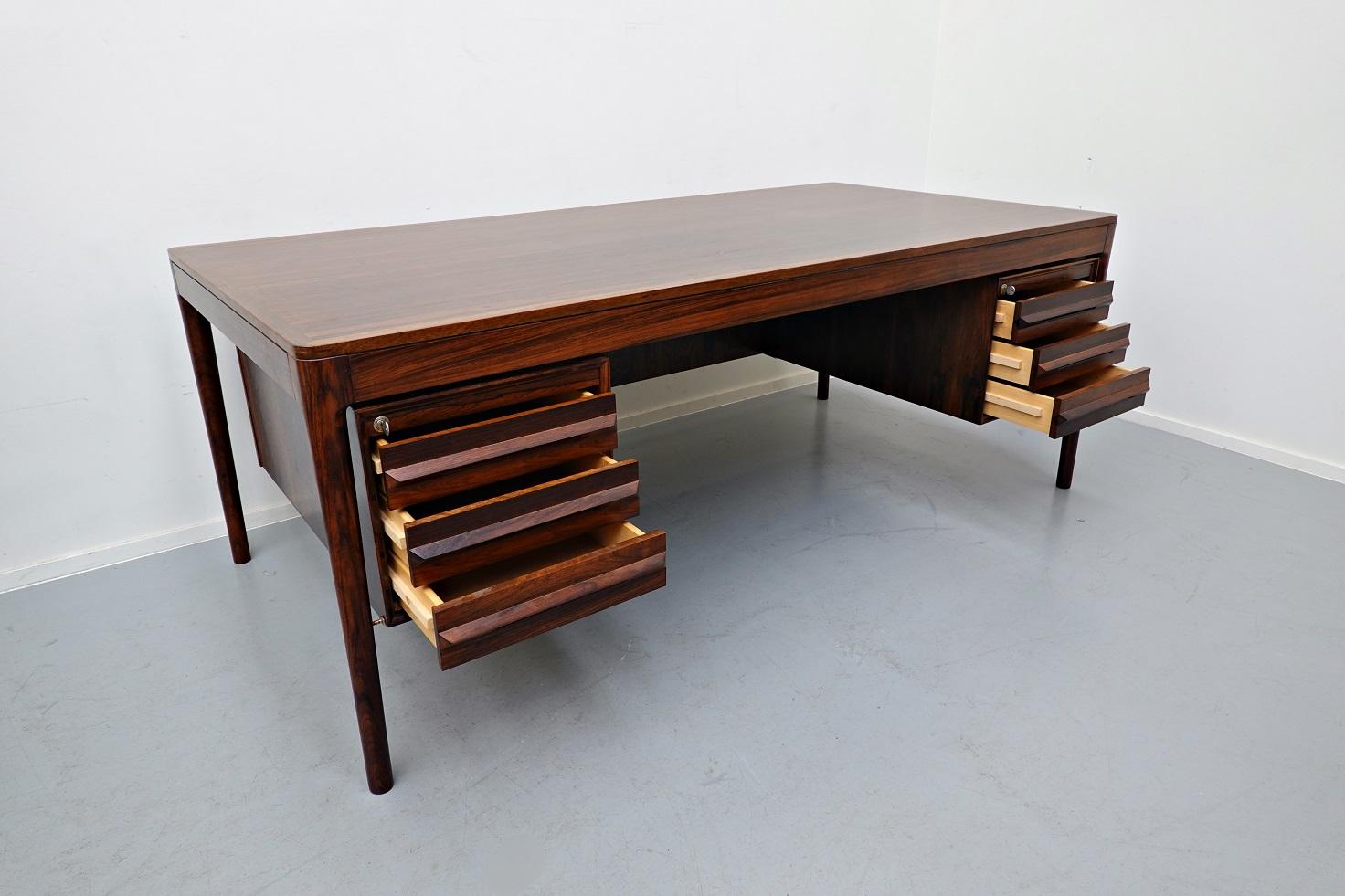 Mid-Century Modern Wooden Desk, 1960s 6