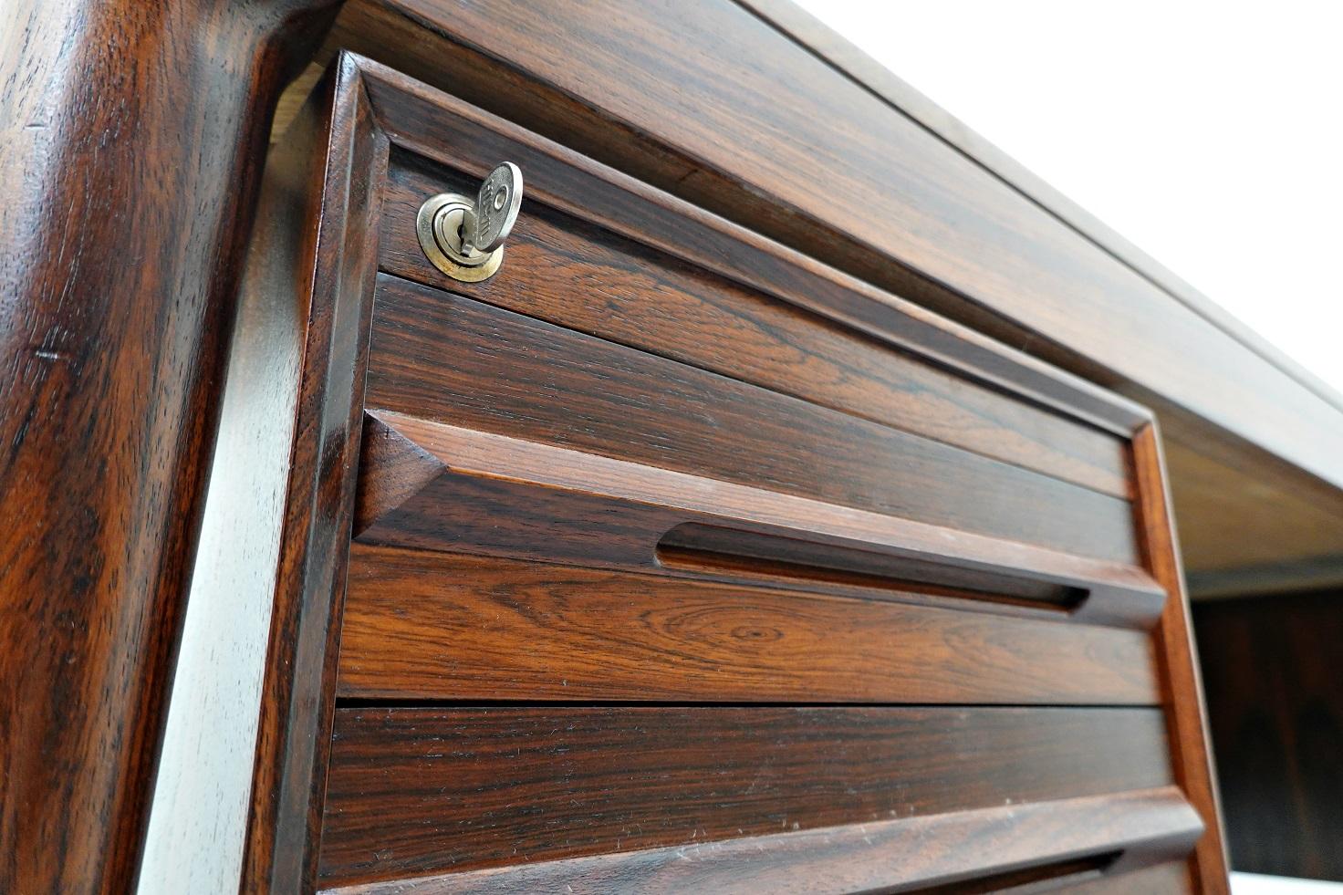 Mid-Century Modern Wooden Desk, 1960s 9