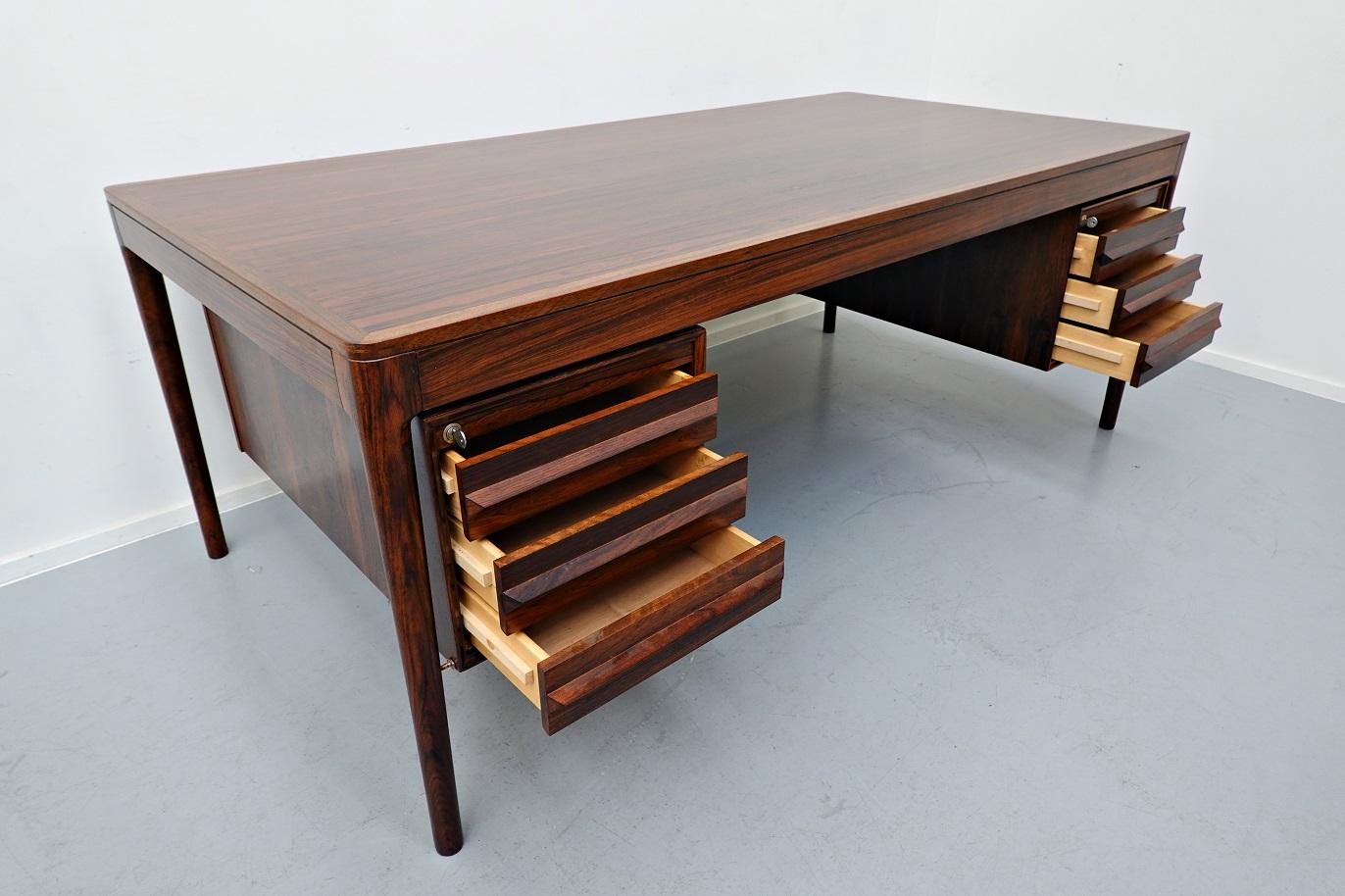 Mid-Century Modern Wooden Desk, 1960s 5