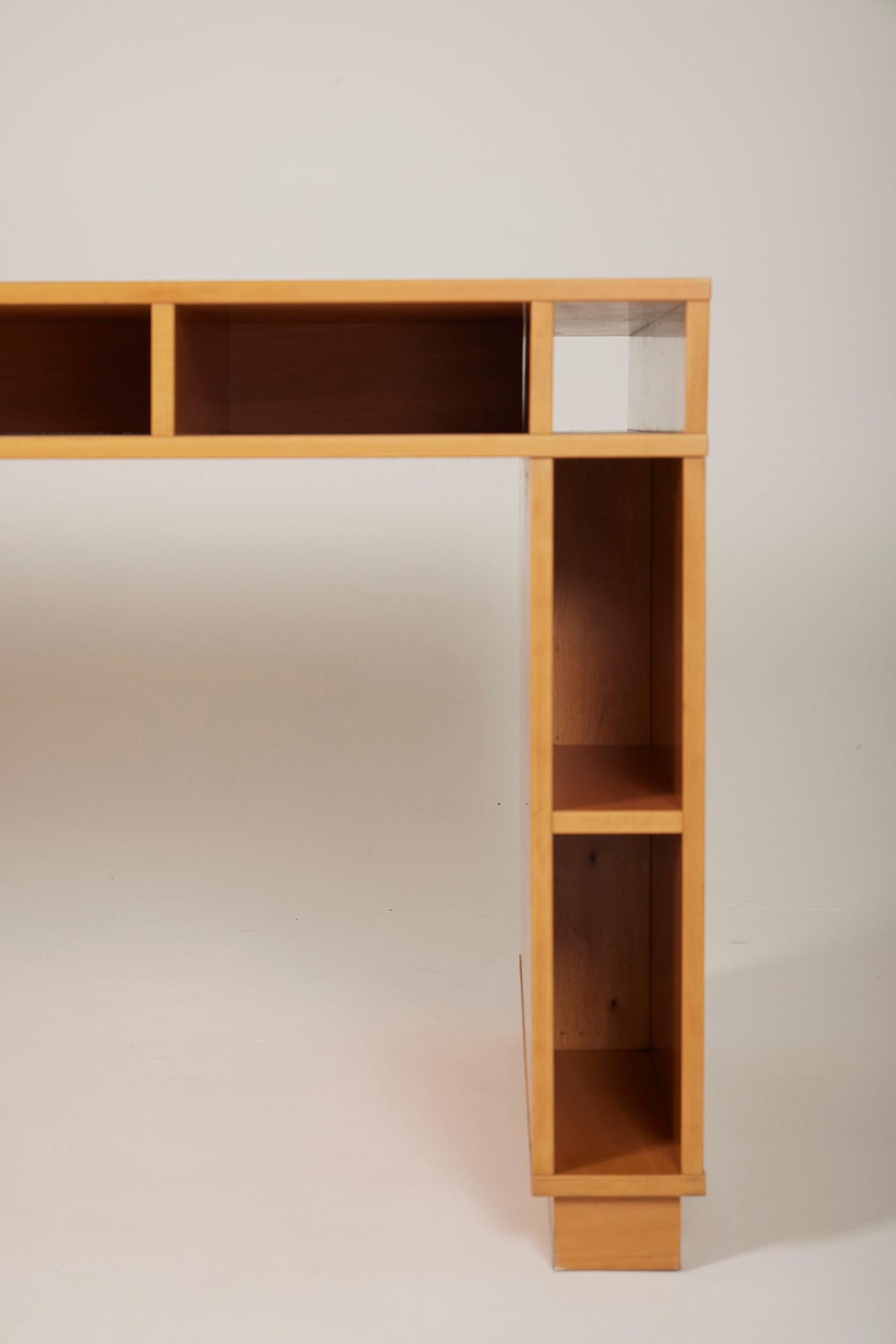 Wooden desk by Ricardo Bofill For Sale 6