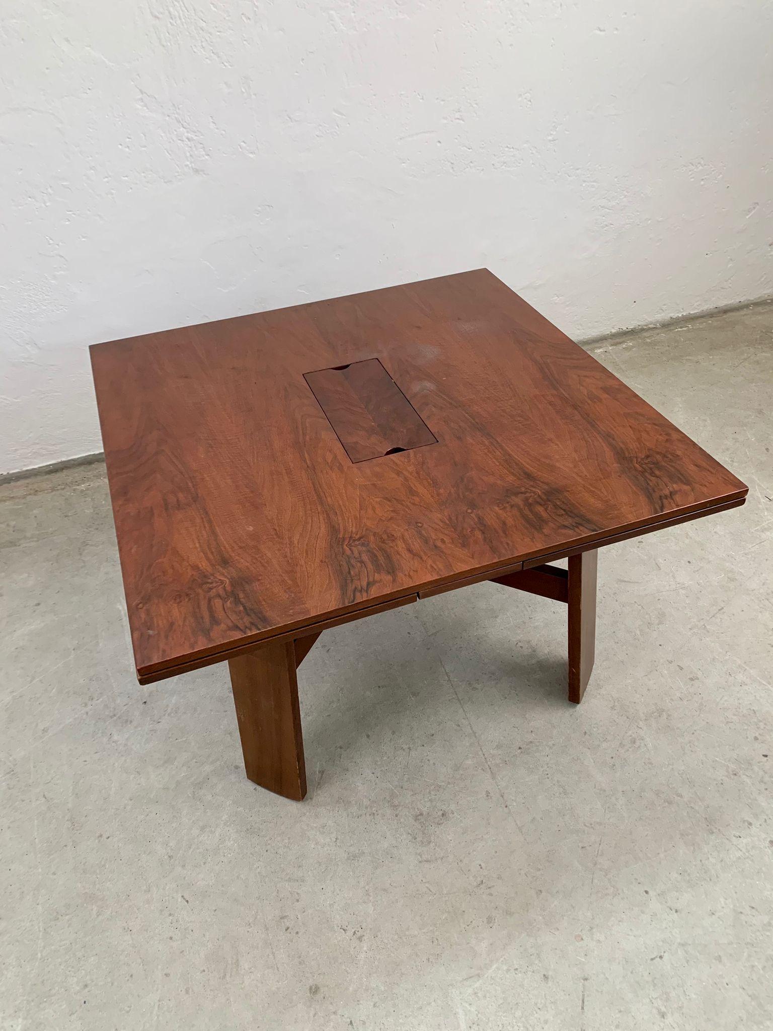 Tôle wooden dining table by Silvio Coppola for Bernini, Italy, 1964 For Sale