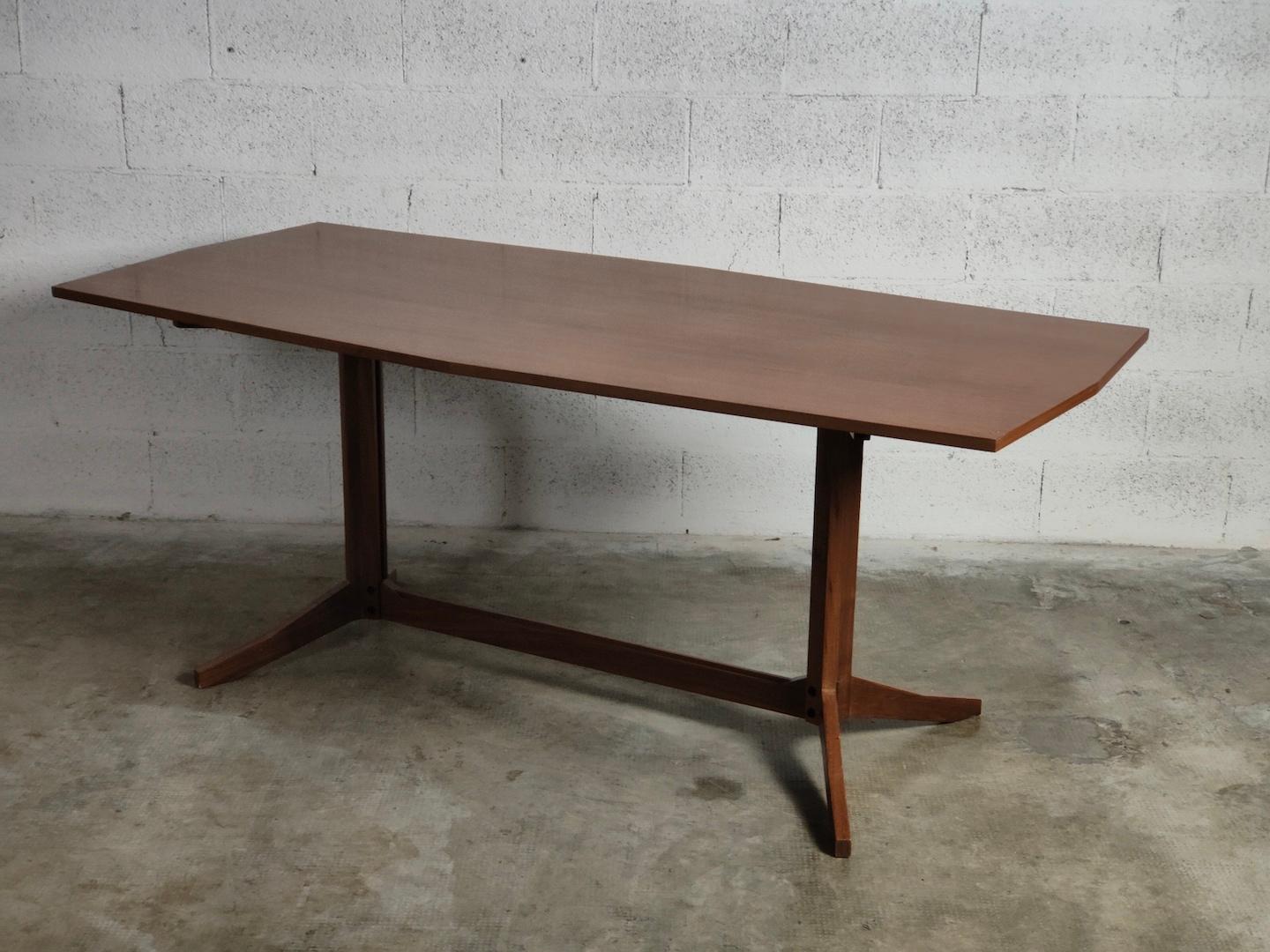 Italian Wooden Dining Table TL22 Model by Franco Albini for Poggi 60s For Sale
