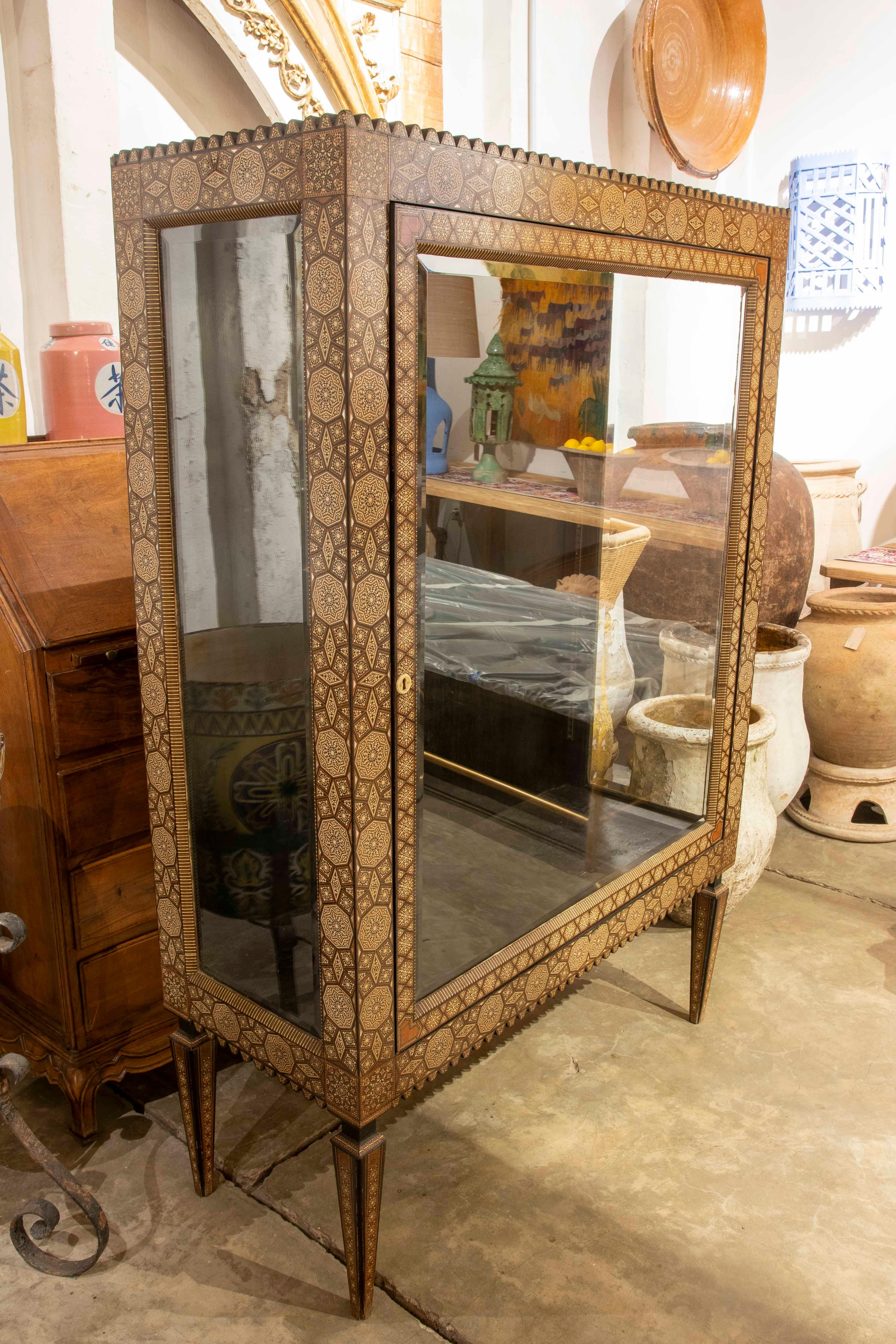 Wooden Display Cabinet with Geometrical Inlay and Front Door For Sale 2