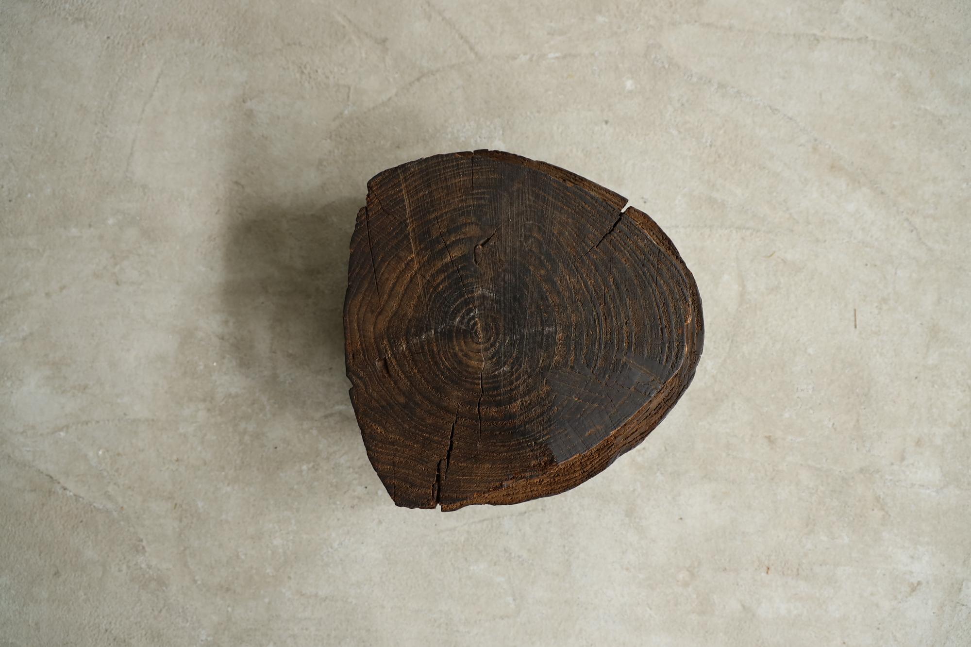 Holzständer, niedriger Tisch, japanische Antiquität, Wabi-Sabi, Mingei im Zustand „Relativ gut“ im Angebot in Katori-Shi, 12