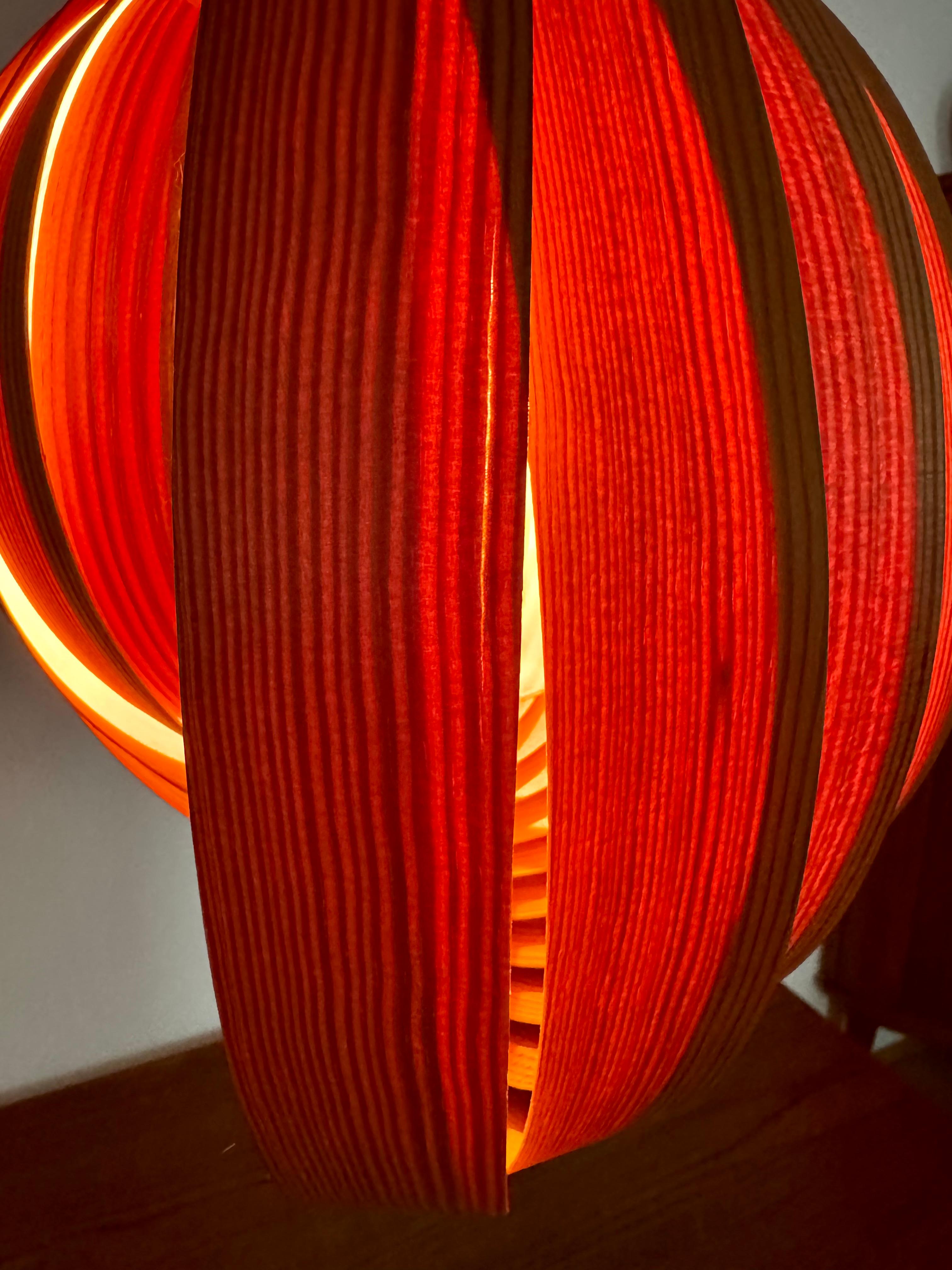 Lampada a sospensione a doppia luna in legno in vendita 9