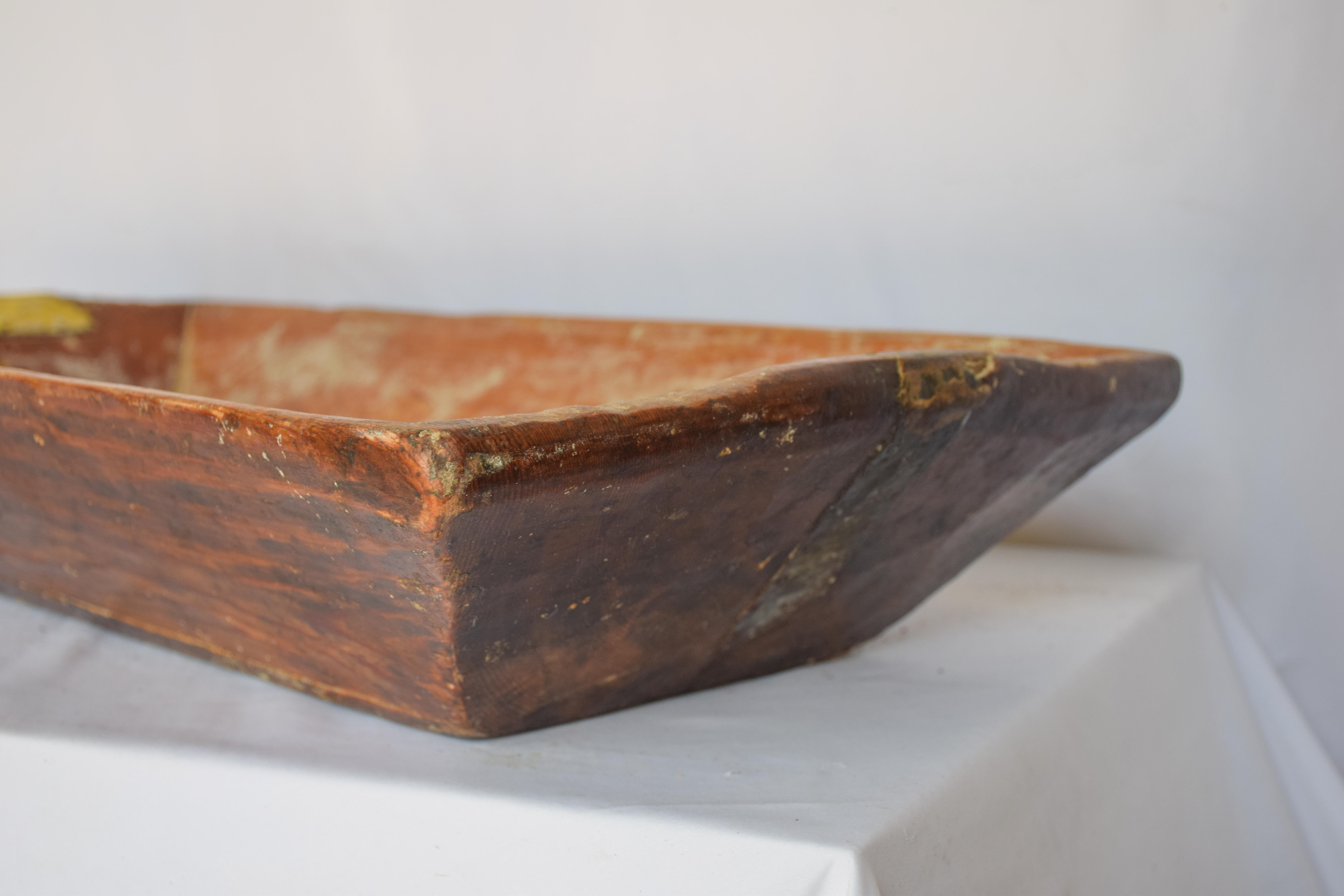 Wooden Dough Bowl Trough, 1900s In Good Condition For Sale In Houston, TX