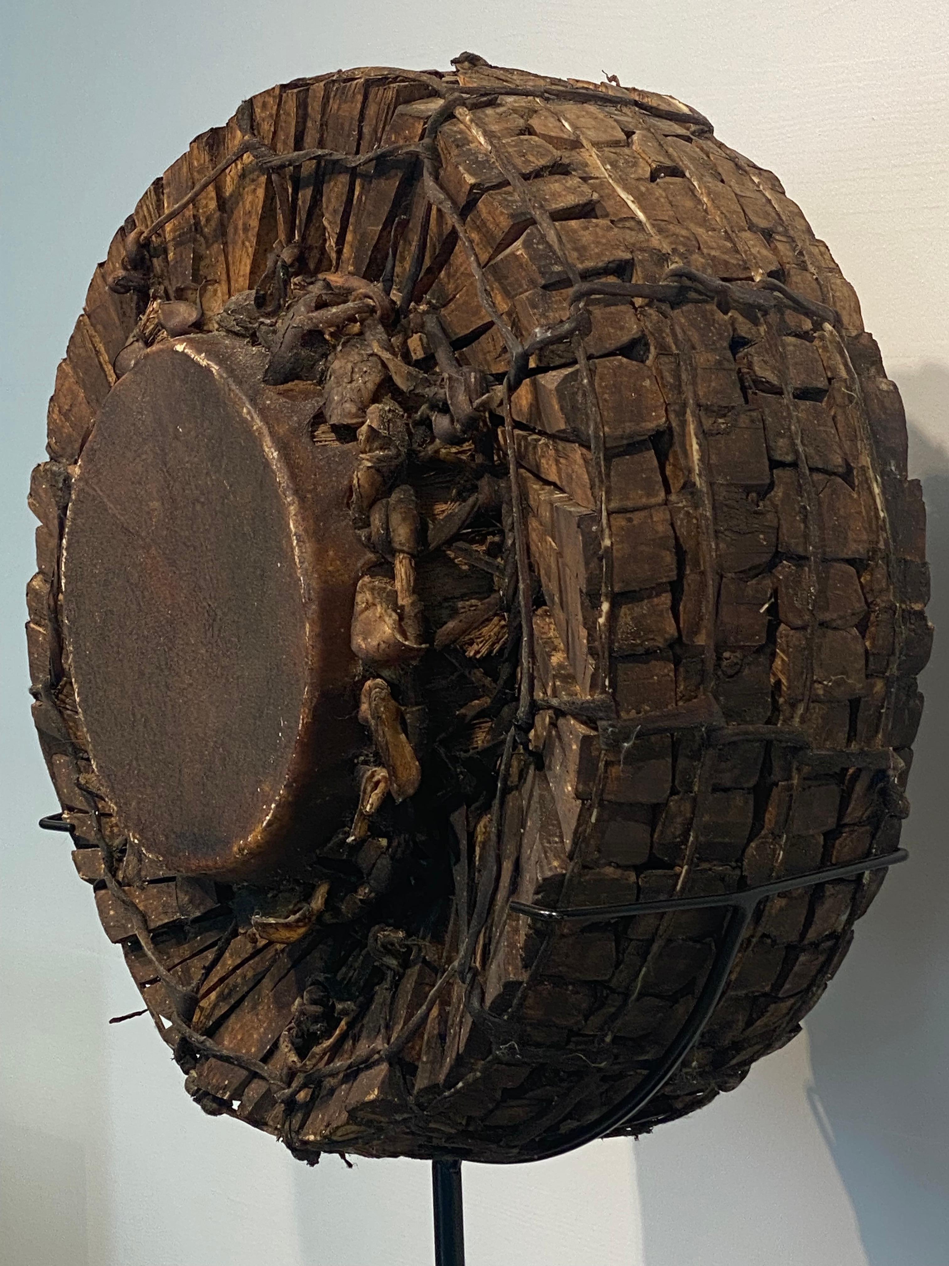 In legno  Tamburo dell'isola indonesiana di Sumba in vendita 4