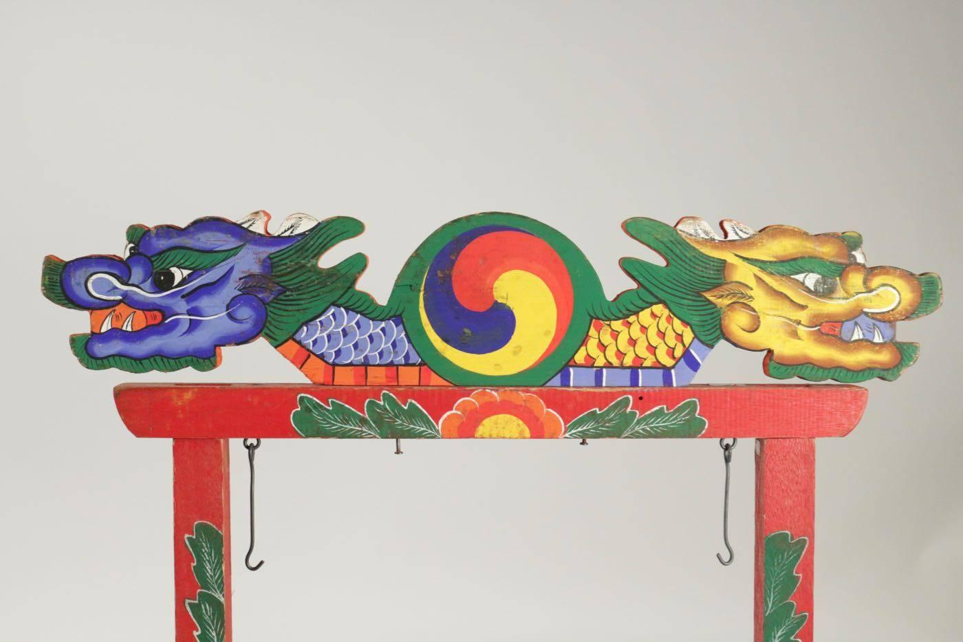 Asian Wooden Element of Chinese Presentation Peice