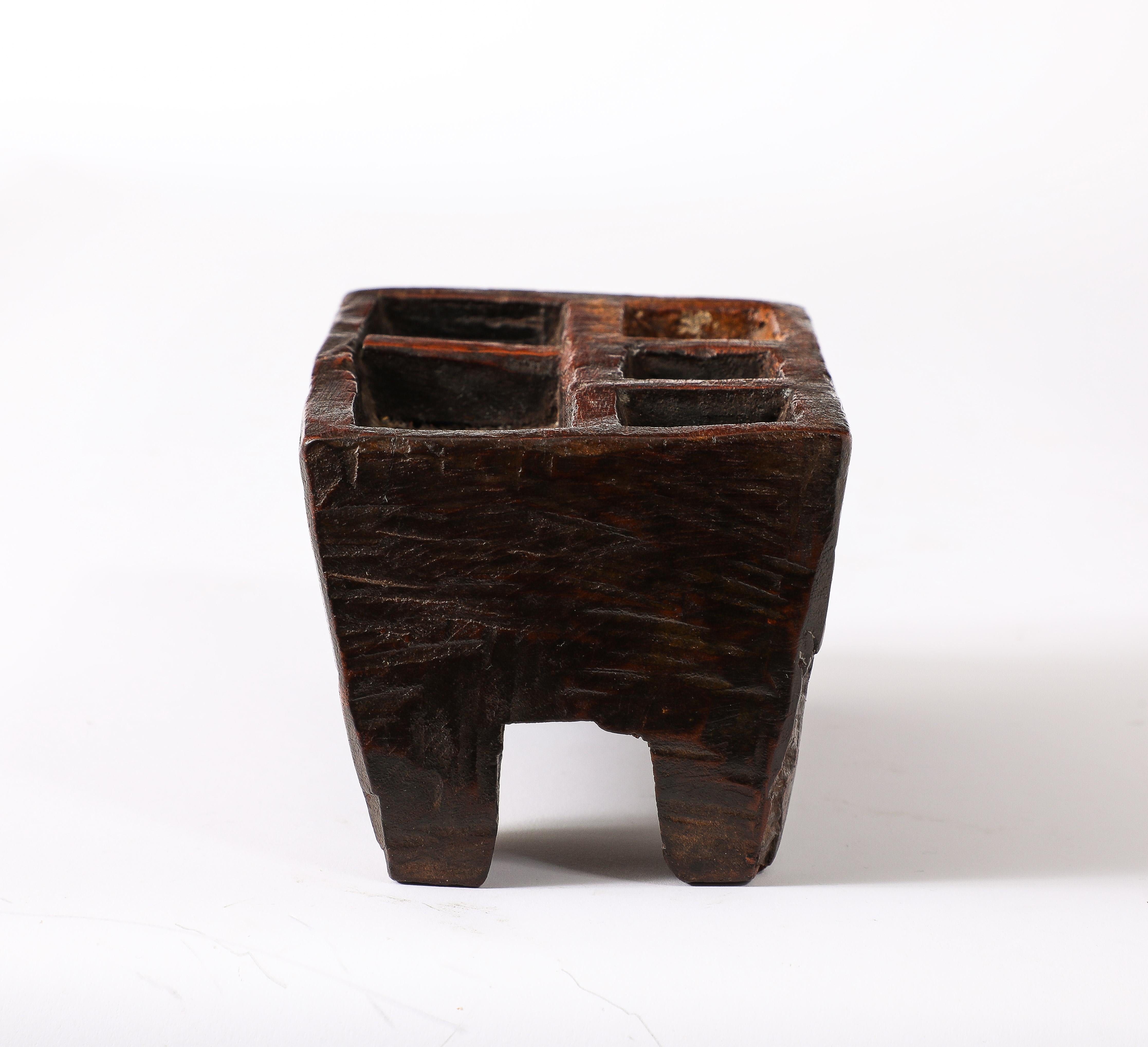 Wooden Footed Tray, USA 1900's For Sale 5