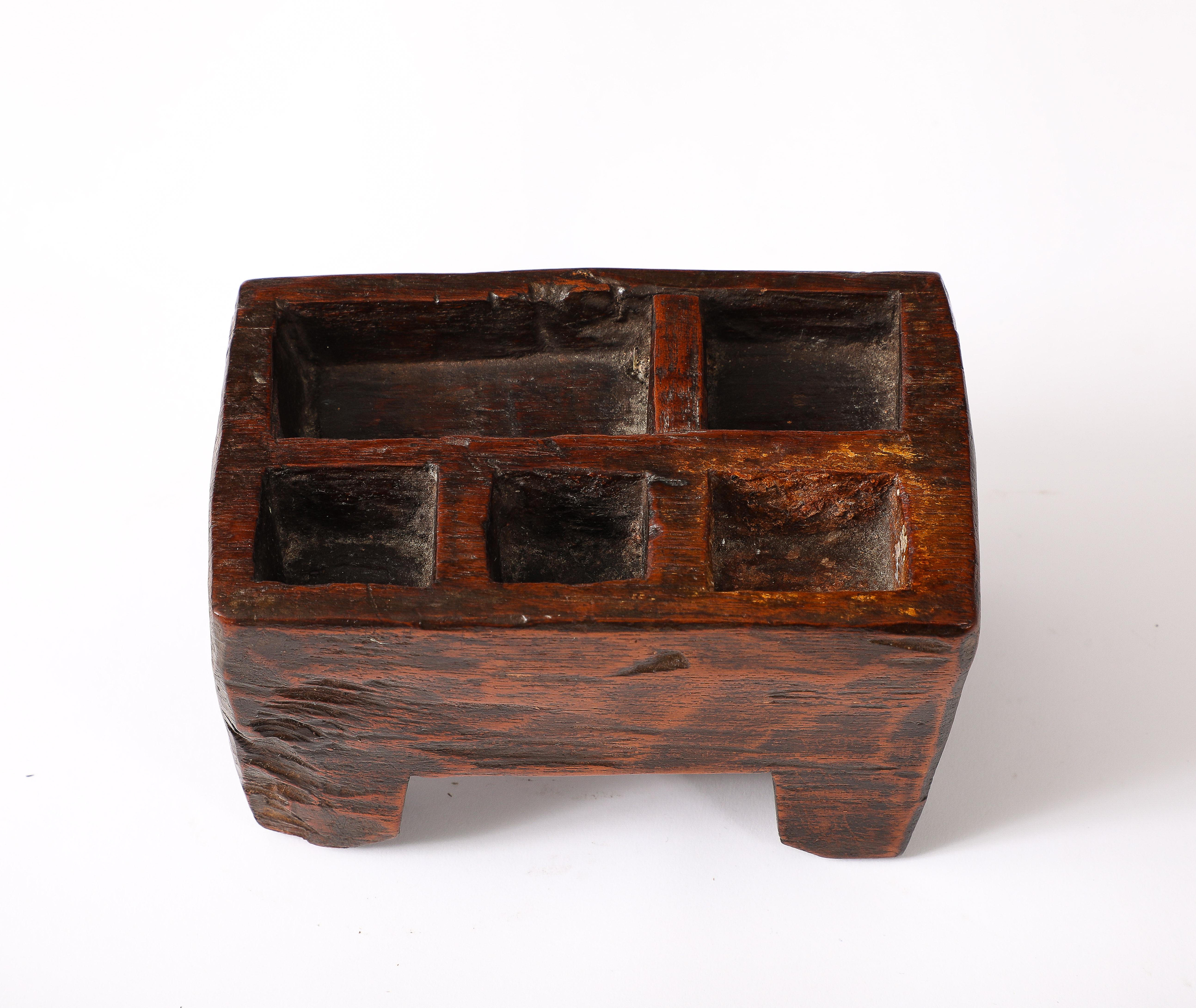 Folk Art Wooden Footed Tray, USA 1900's For Sale
