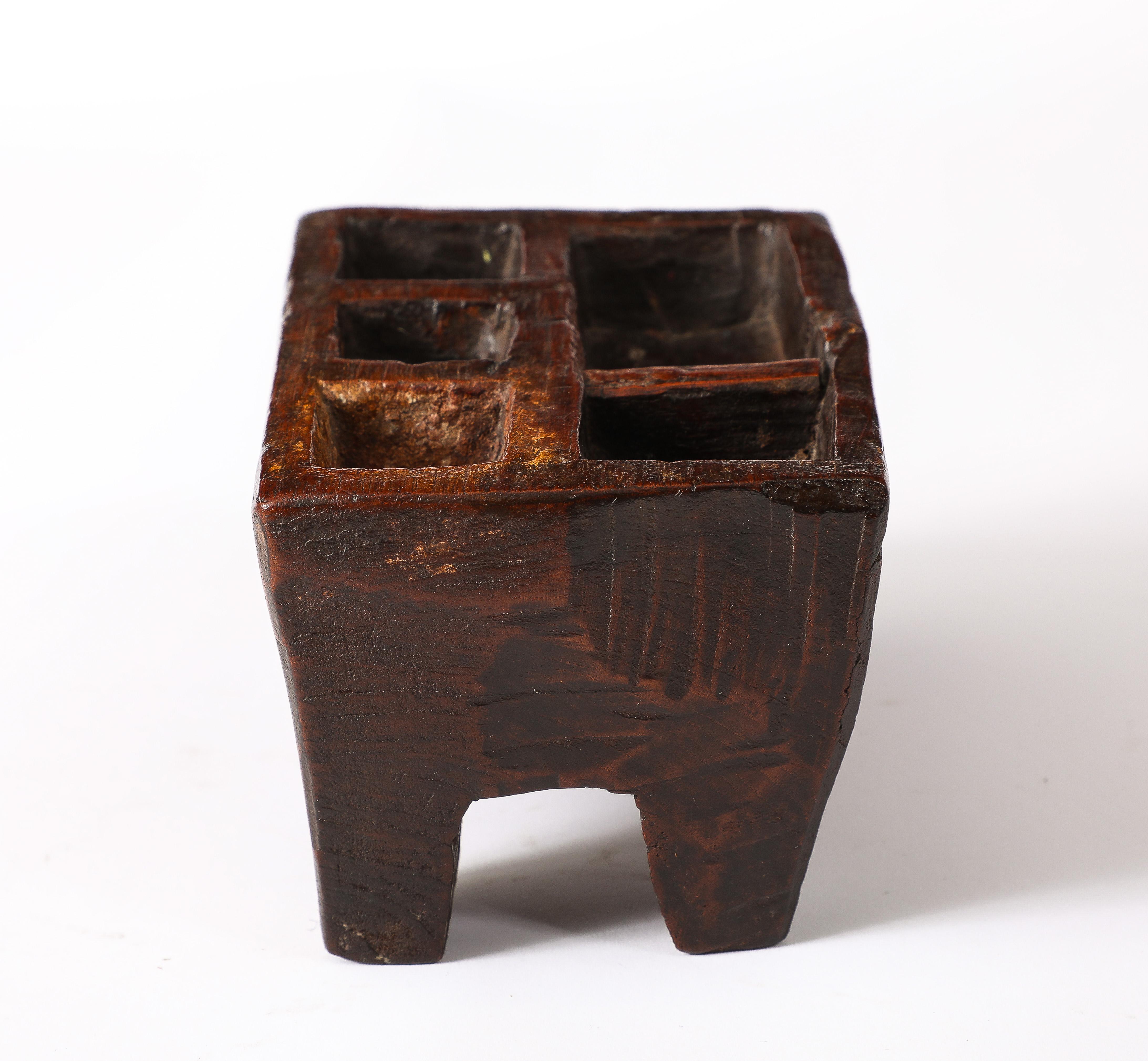 19th Century Wooden Footed Tray, USA 1900's For Sale