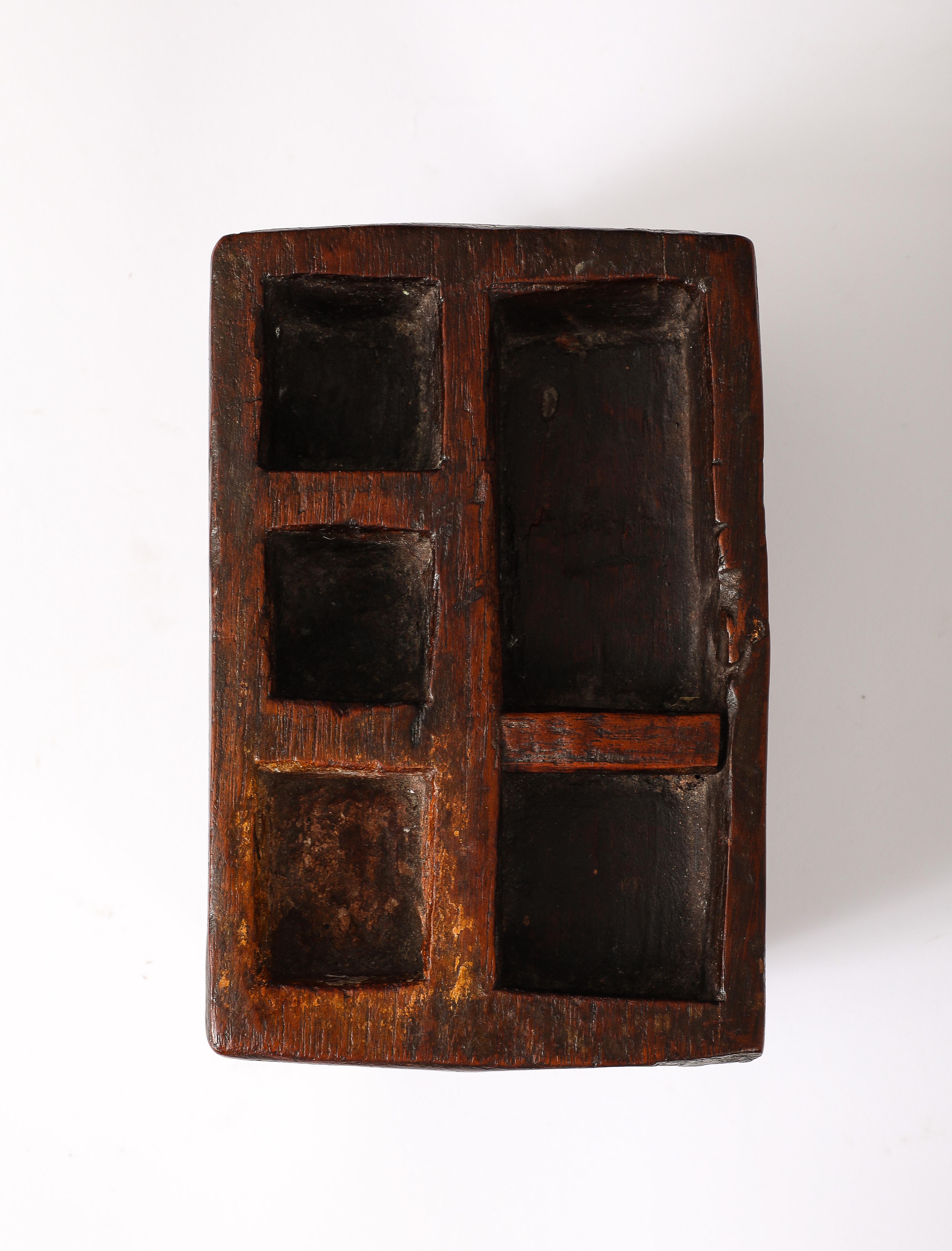 Wooden Footed Tray, USA 1900's For Sale 1