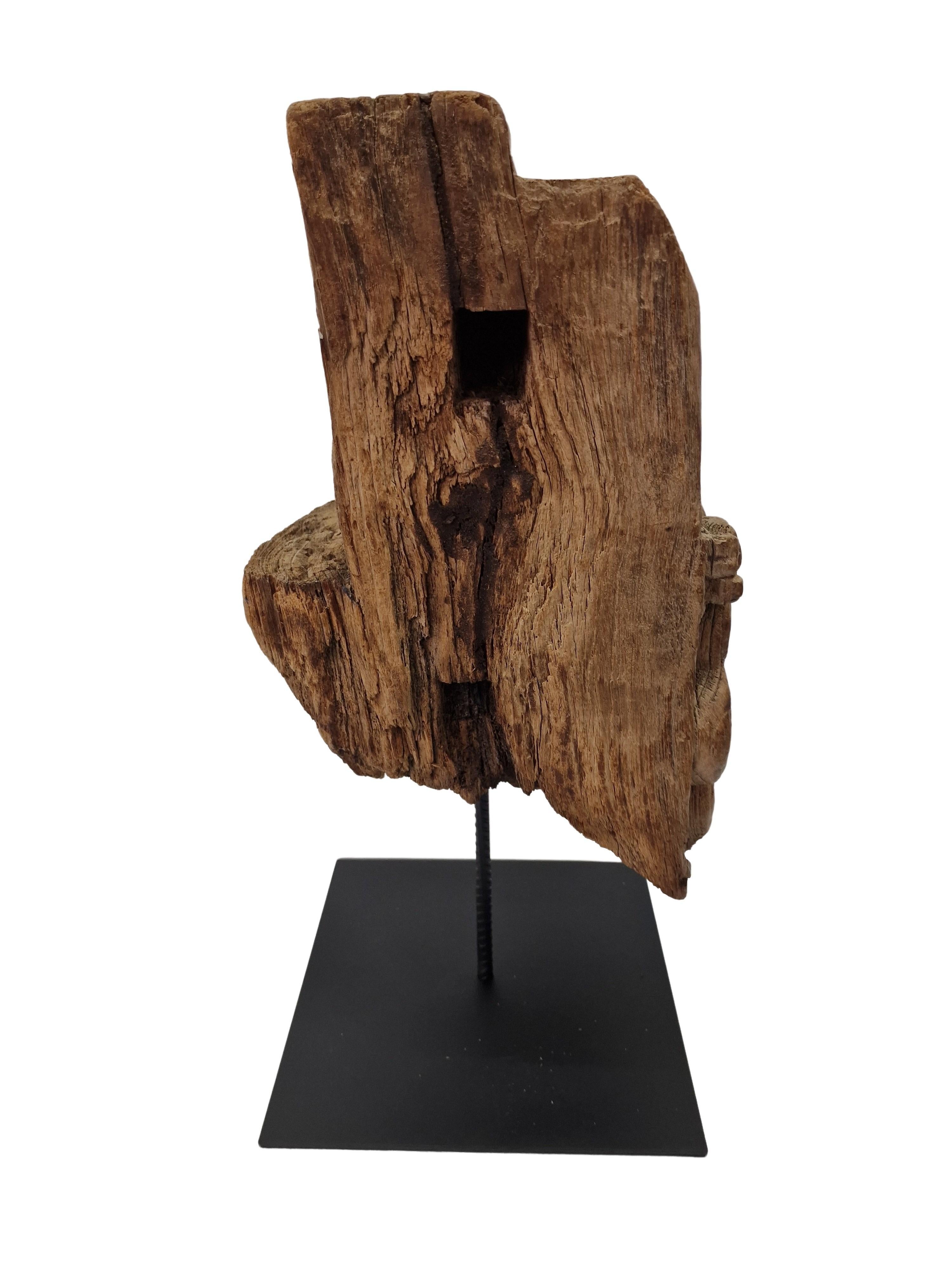 Metallo Frammento di legno elemento decorativo da costruzione scultura da soffitto XIX secolo Italia in vendita