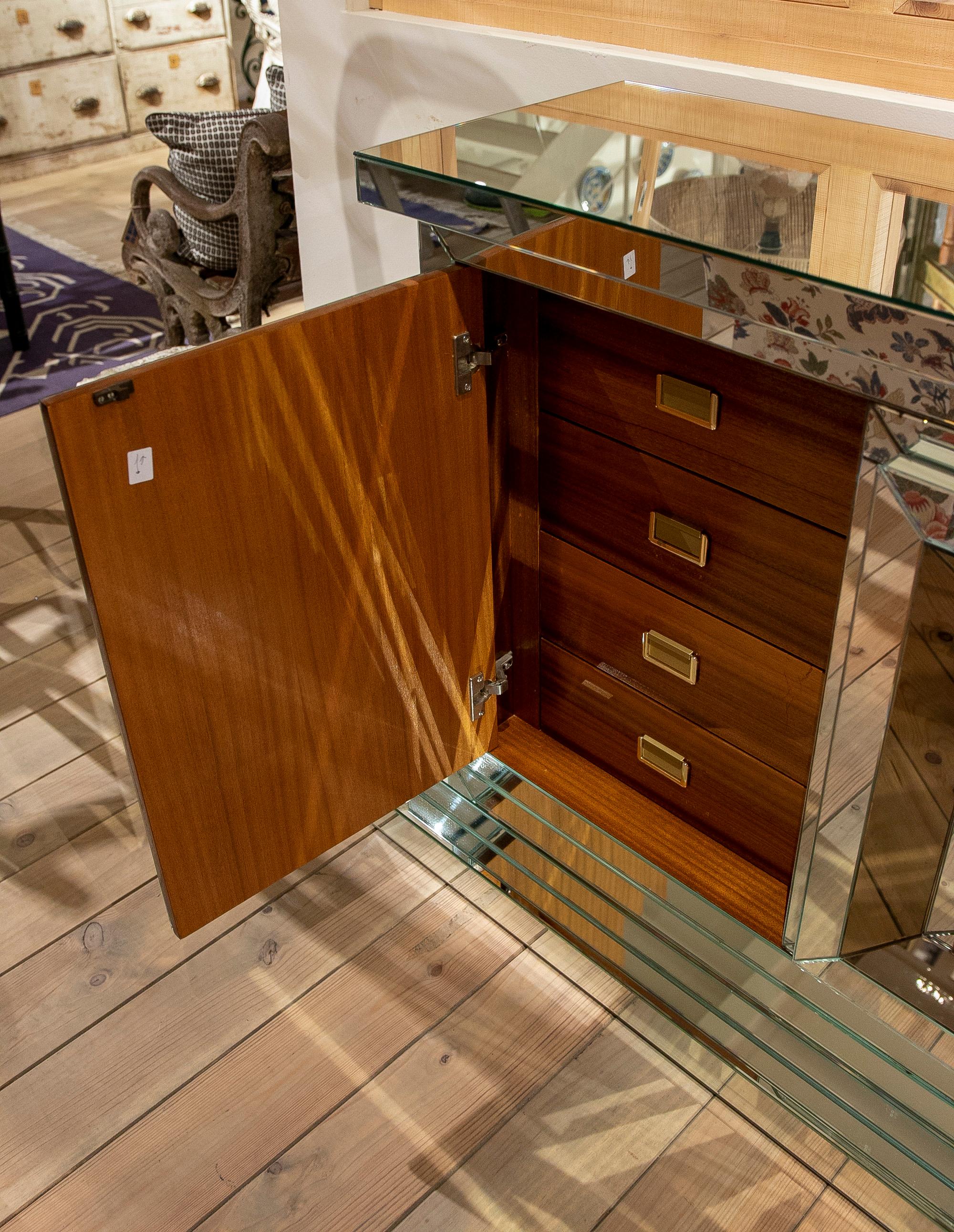 Wooden-Framed and Mirror-Lined Sideboard with Doors and Drawers  In Good Condition In Marbella, ES