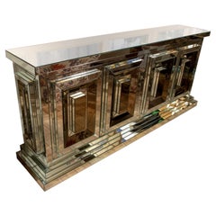 Wooden-Framed and Mirror-Lined Sideboard with Doors and Drawers