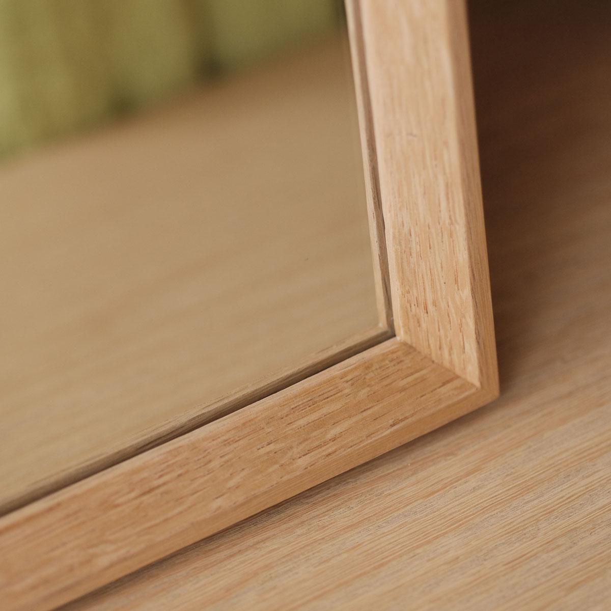 Turc Miroir encadré en bois - taille moyenne - REGULAR en vente