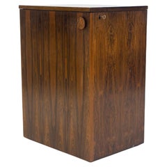 Retro Wooden Free-Standing Dry Bar with Flip-up Top