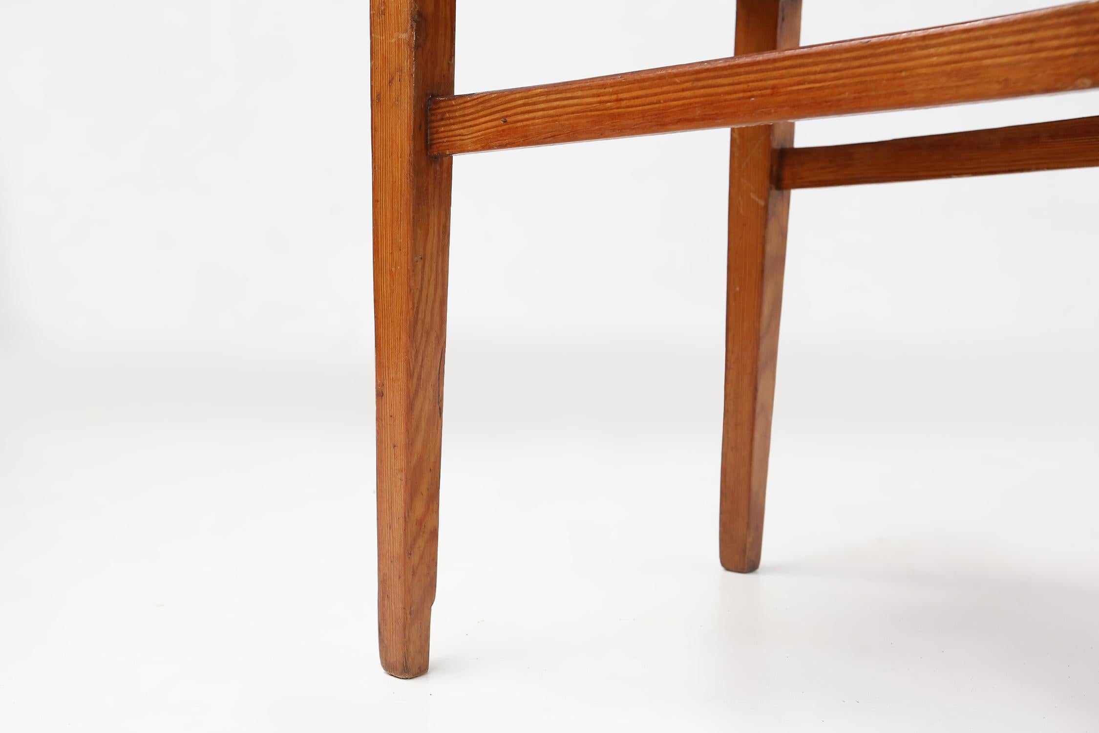Wooden geometric chair in Jean Prouve style, France ca. 1940 For Sale 4
