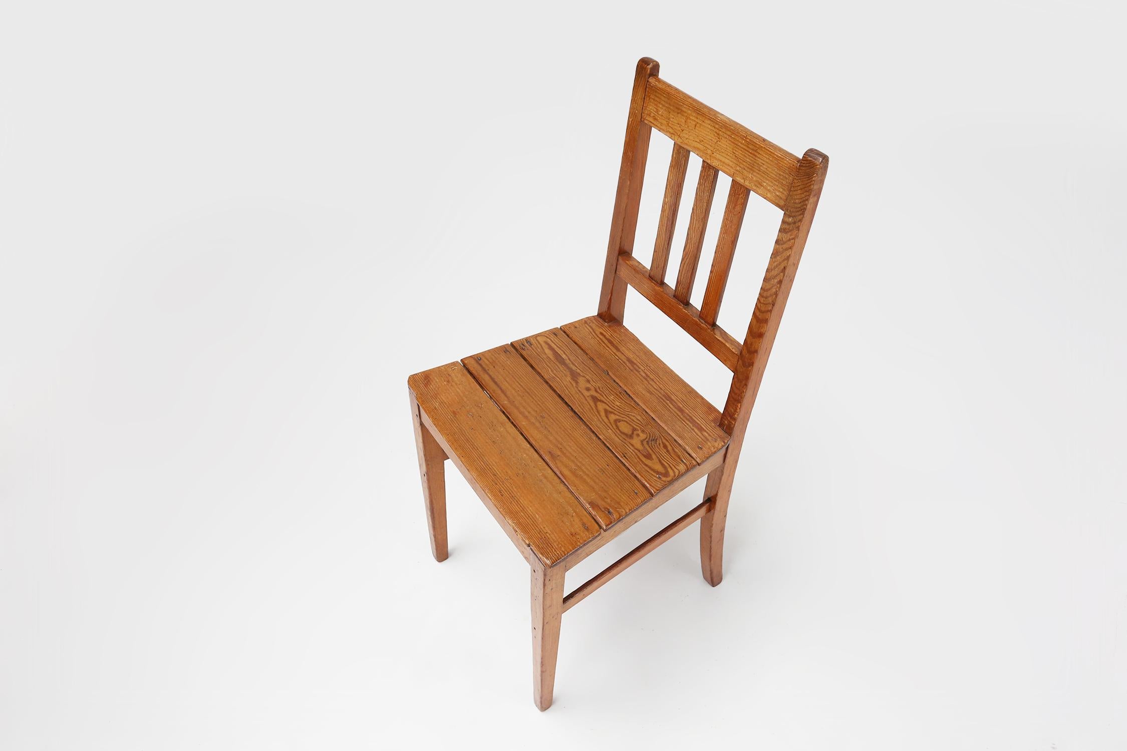 Wooden geometric chair in Jean Prouve style, France ca. 1940 For Sale 5