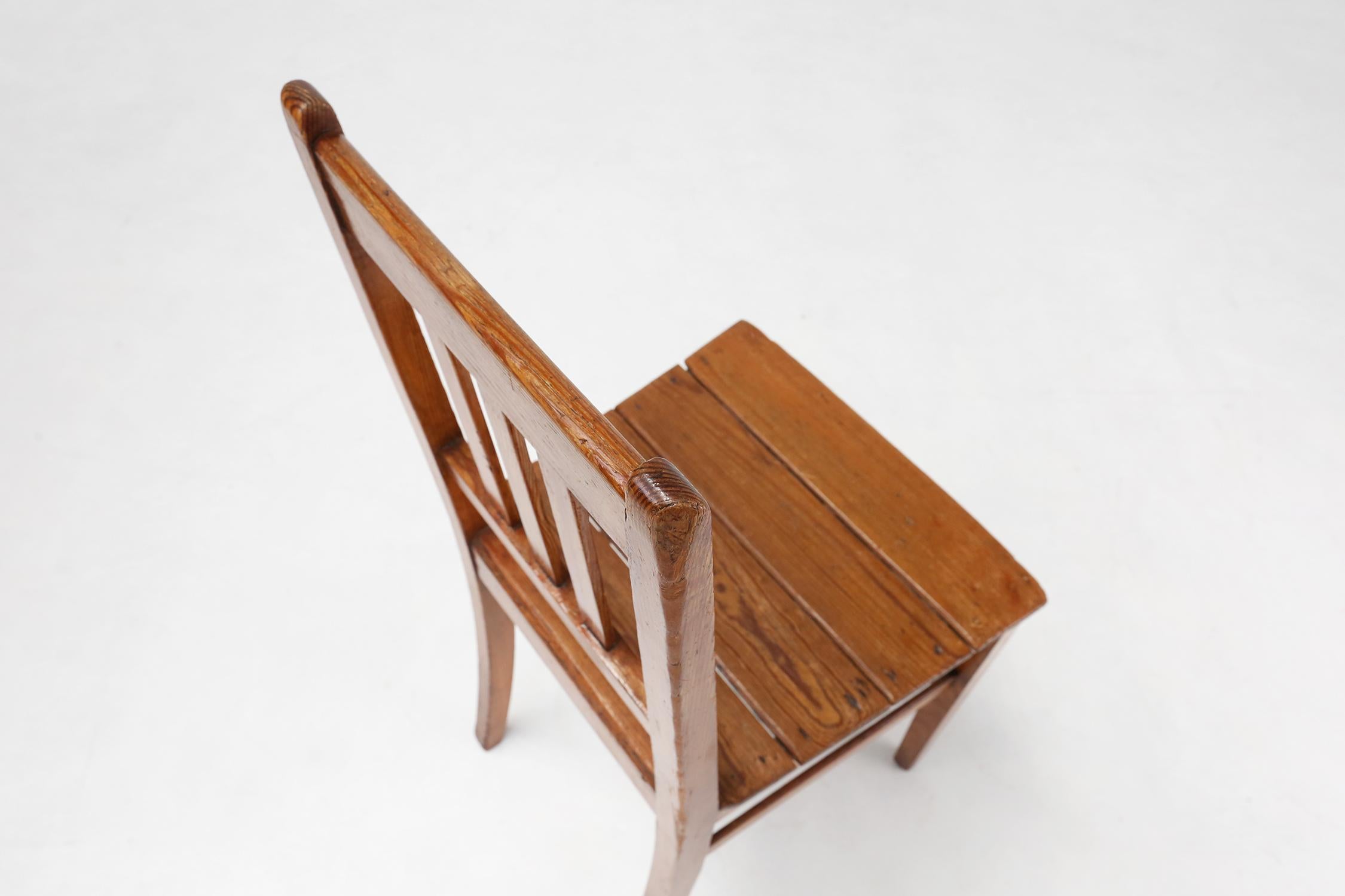 Wooden geometric chair in Jean Prouve style, France ca. 1940 For Sale 7