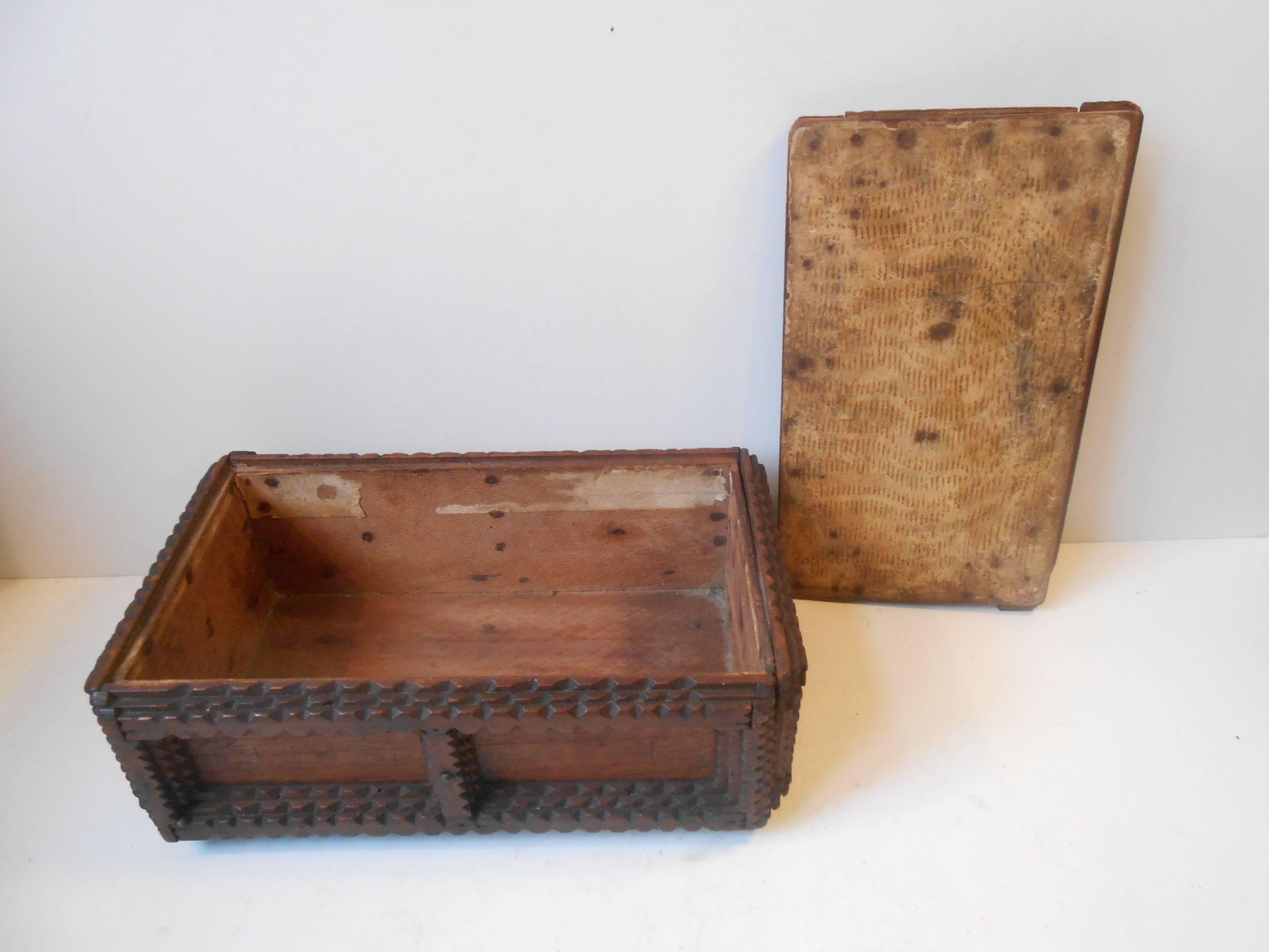 Wooden German Folk Art Coffin - Box, circa 1900 In Good Condition For Sale In Esbjerg, DK