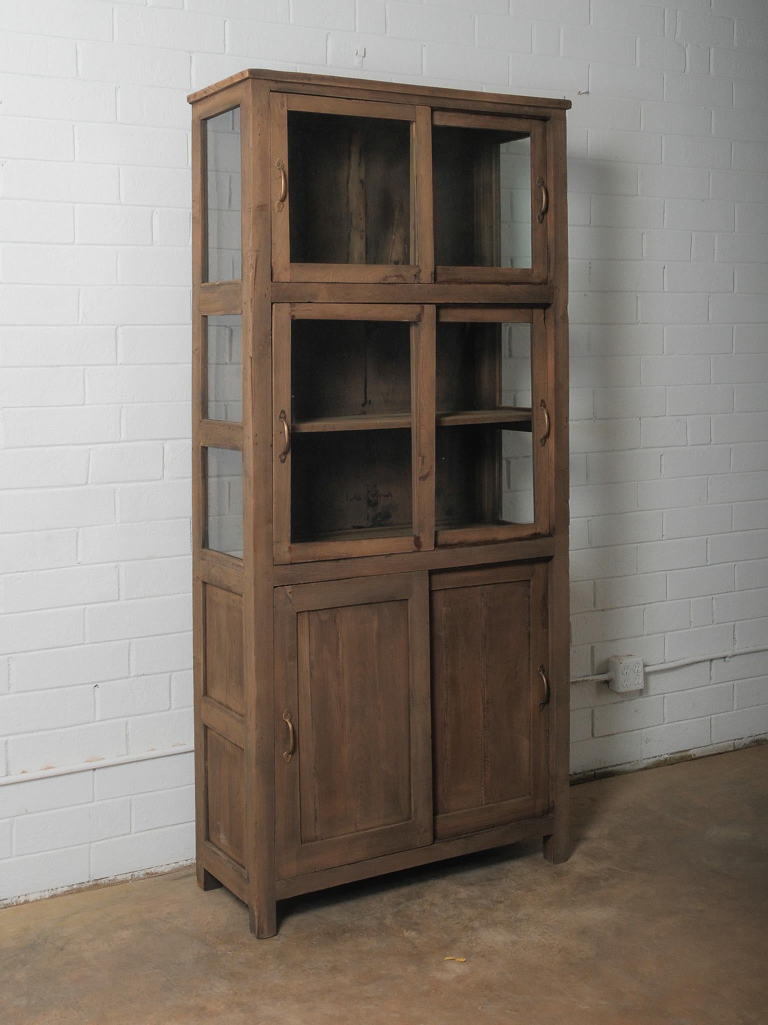 Wooden Glass-Front Cabinet with Sliding Doors (Rustikal) im Angebot