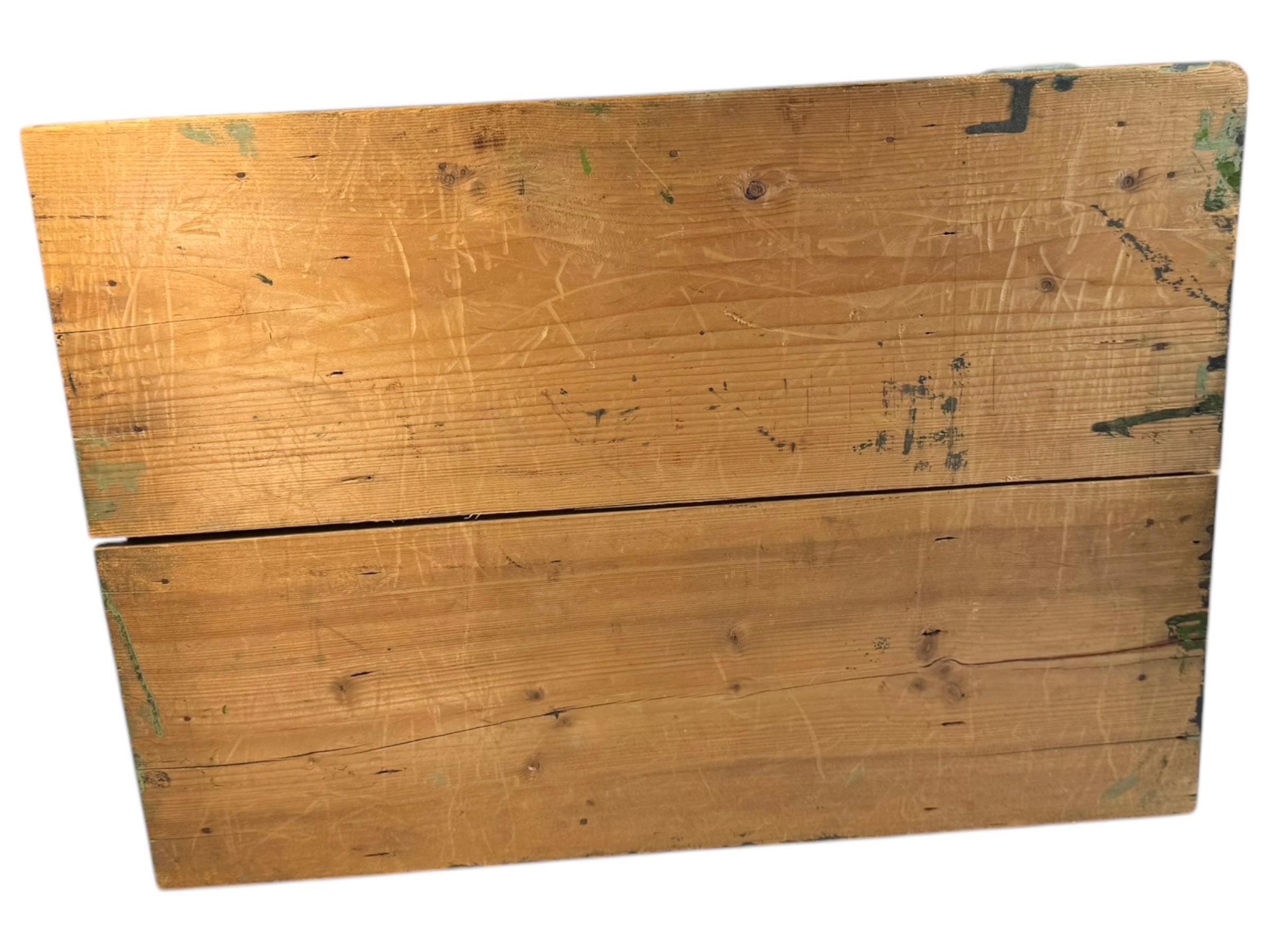 Handgefertigtes Holz-Trench-Volkskunst-Spielzeug Castle Medieval Knight, Deutsch, 1910er Jahre im Angebot 15