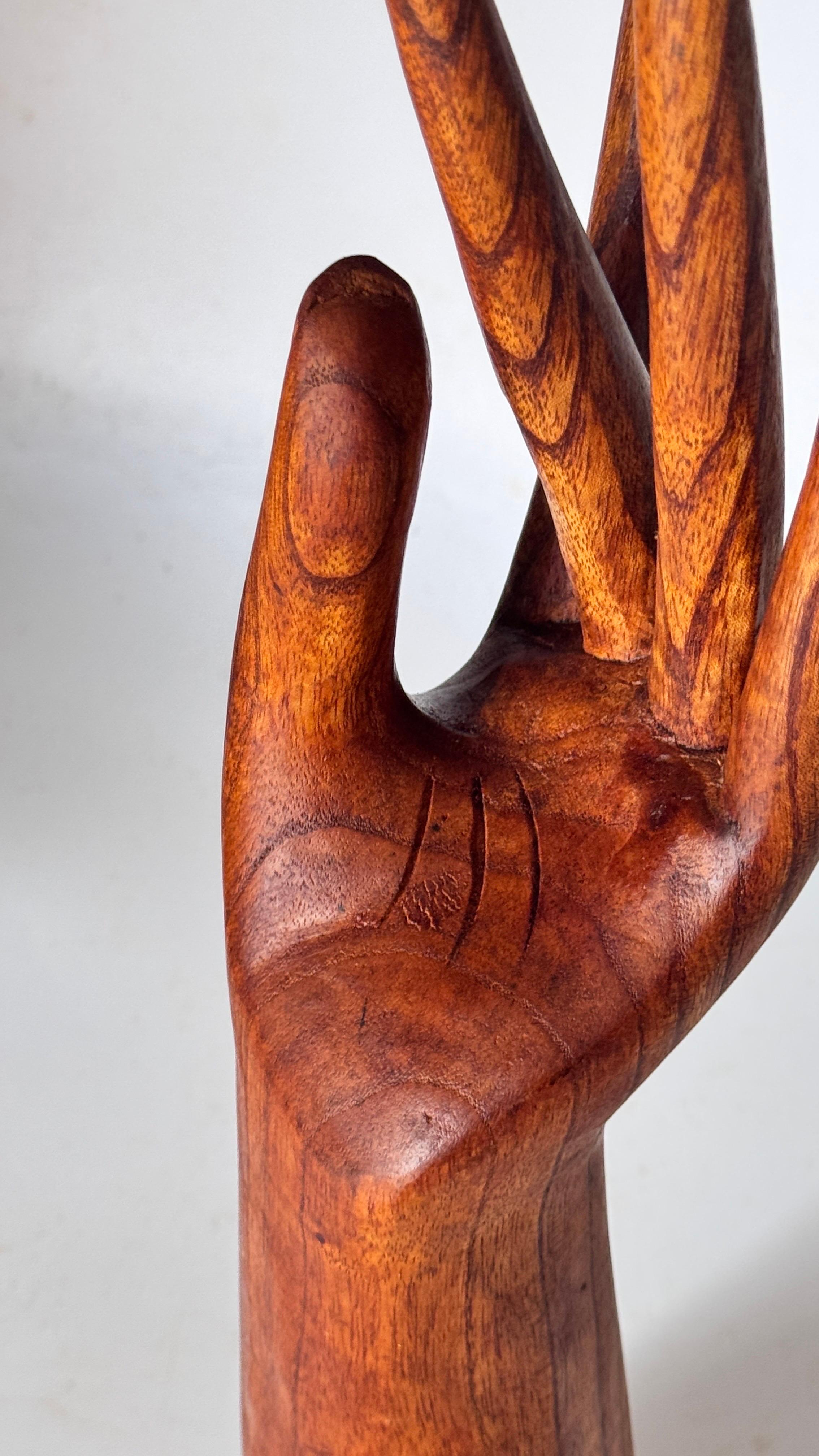 Wooden Hand Jewelry Display Sculpture, Finely Carved with Natural Varnish – Deco For Sale 2