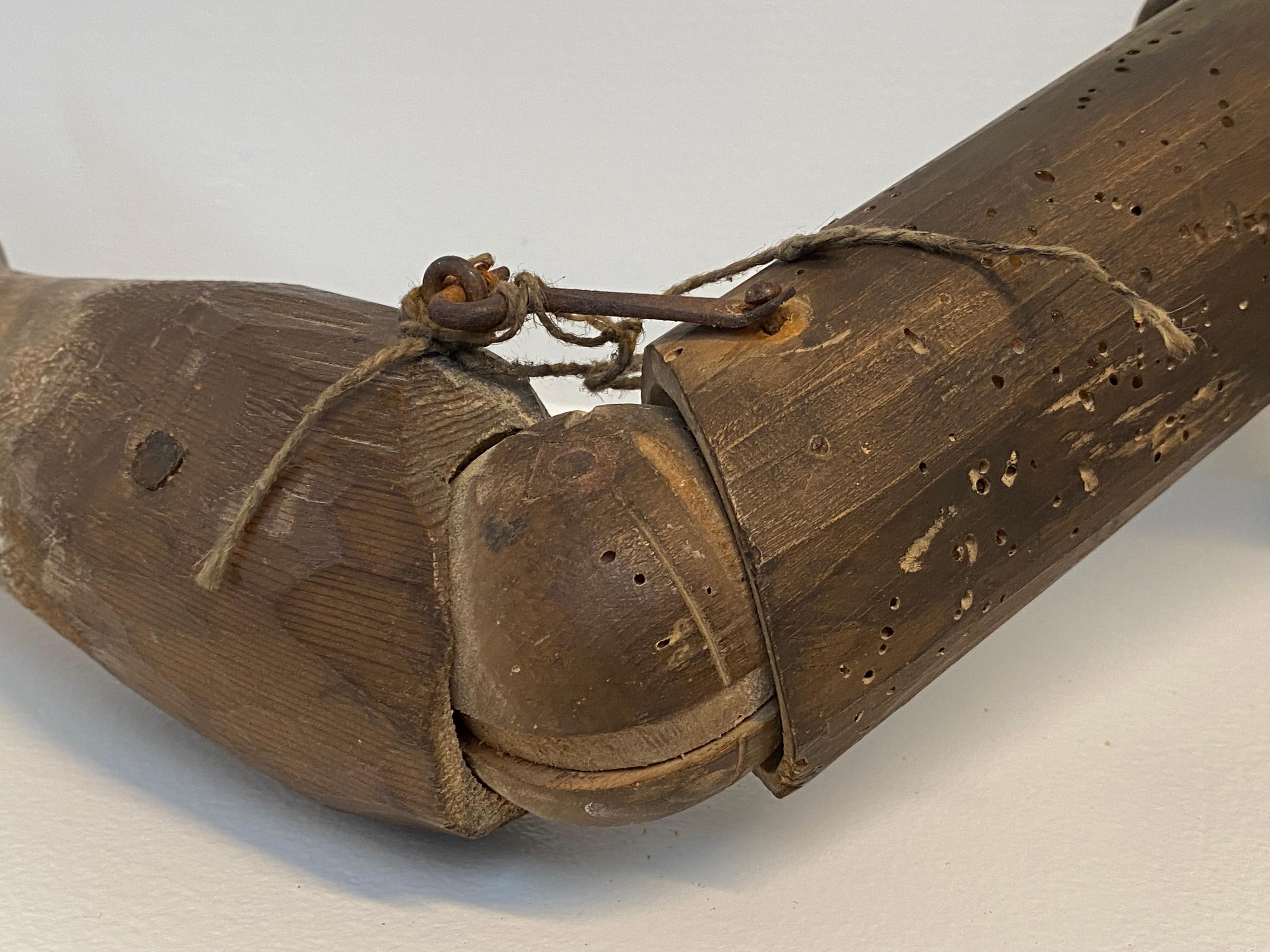 Patinated Wooden Hand of an Antique Mannequin, Italy, 18 th Century For Sale