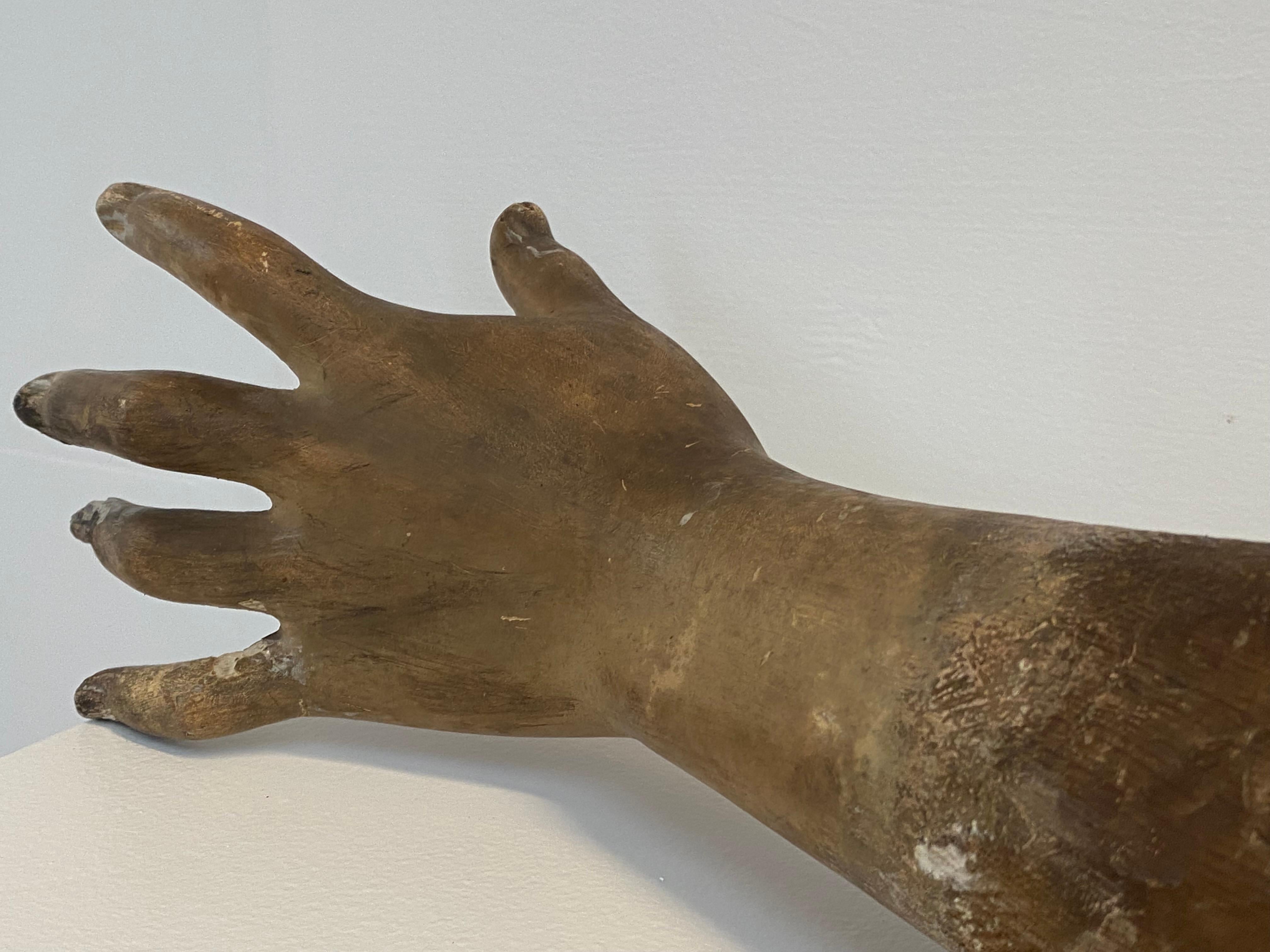 18th Century Wooden Hand of an Antique Mannequin, Italy, 18 th Century For Sale
