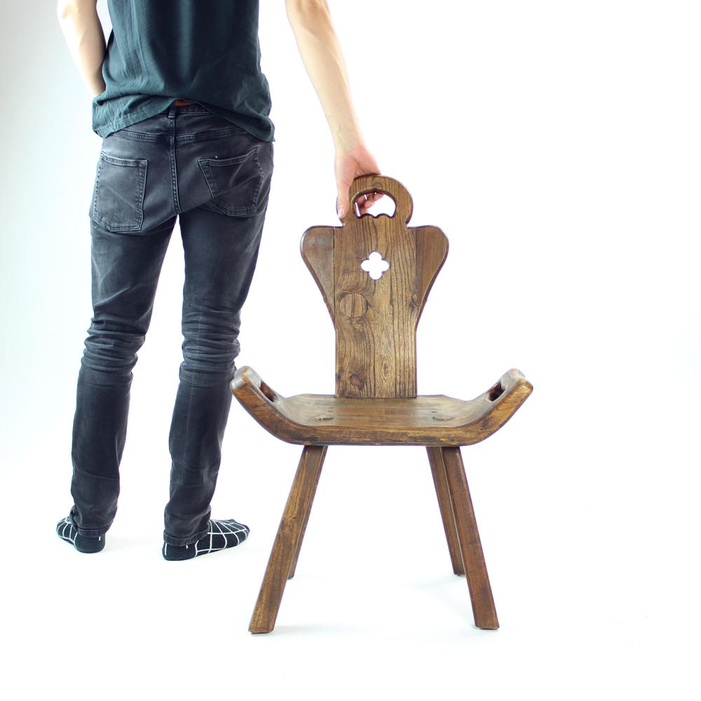 Chaise d'appoint en bois faite à la main, Hollande, années 1920 en vente 13