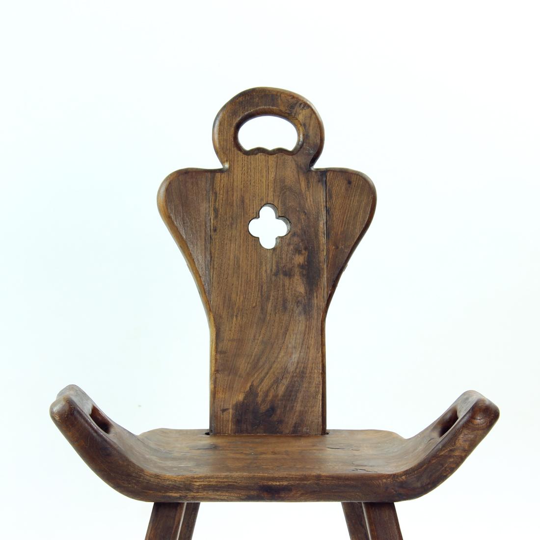 Handgefertigter Beistellstuhl aus Holz, Holland 1920er Jahre (Arts and Crafts) im Angebot