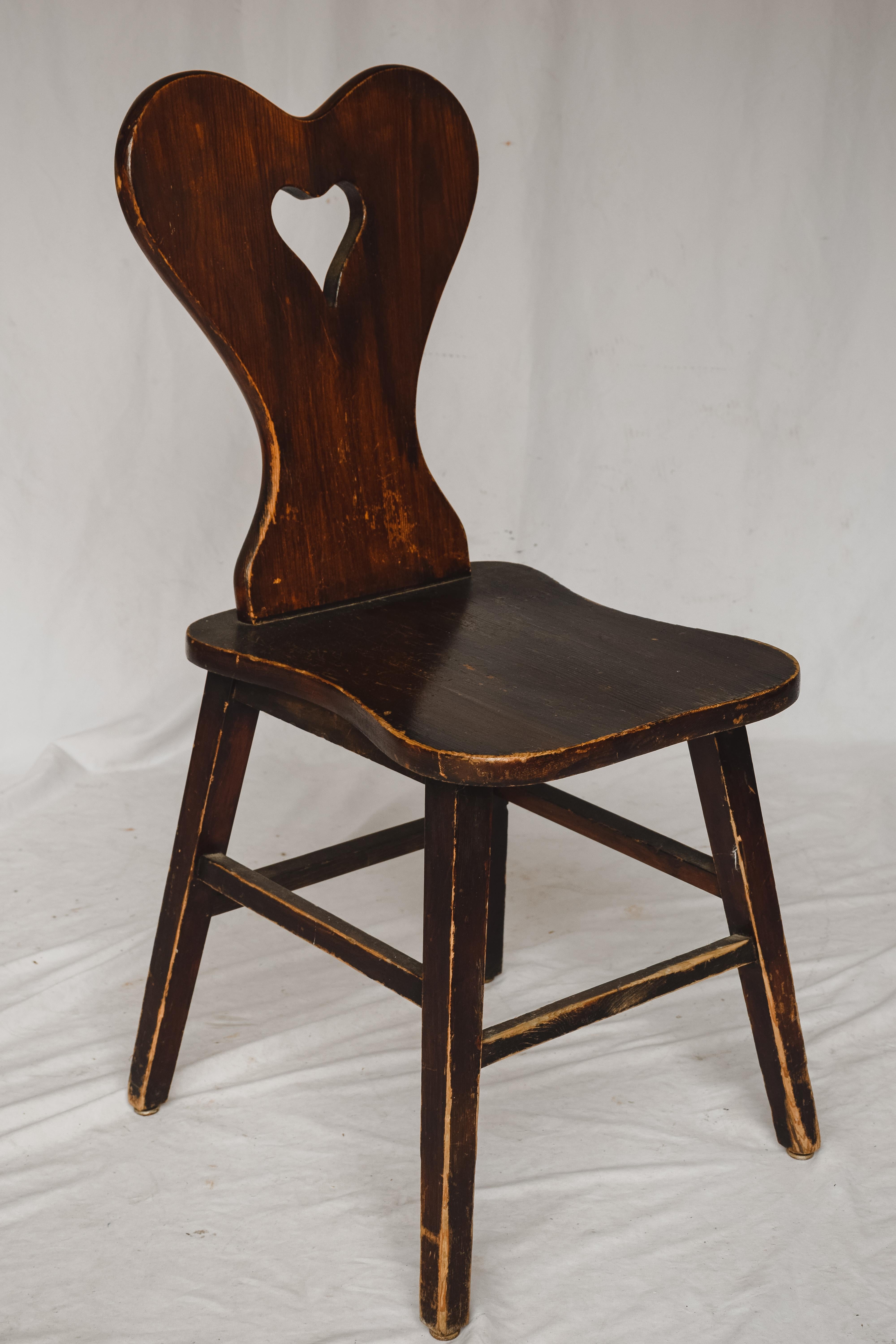 Wooden Heart Shaped Chair 1