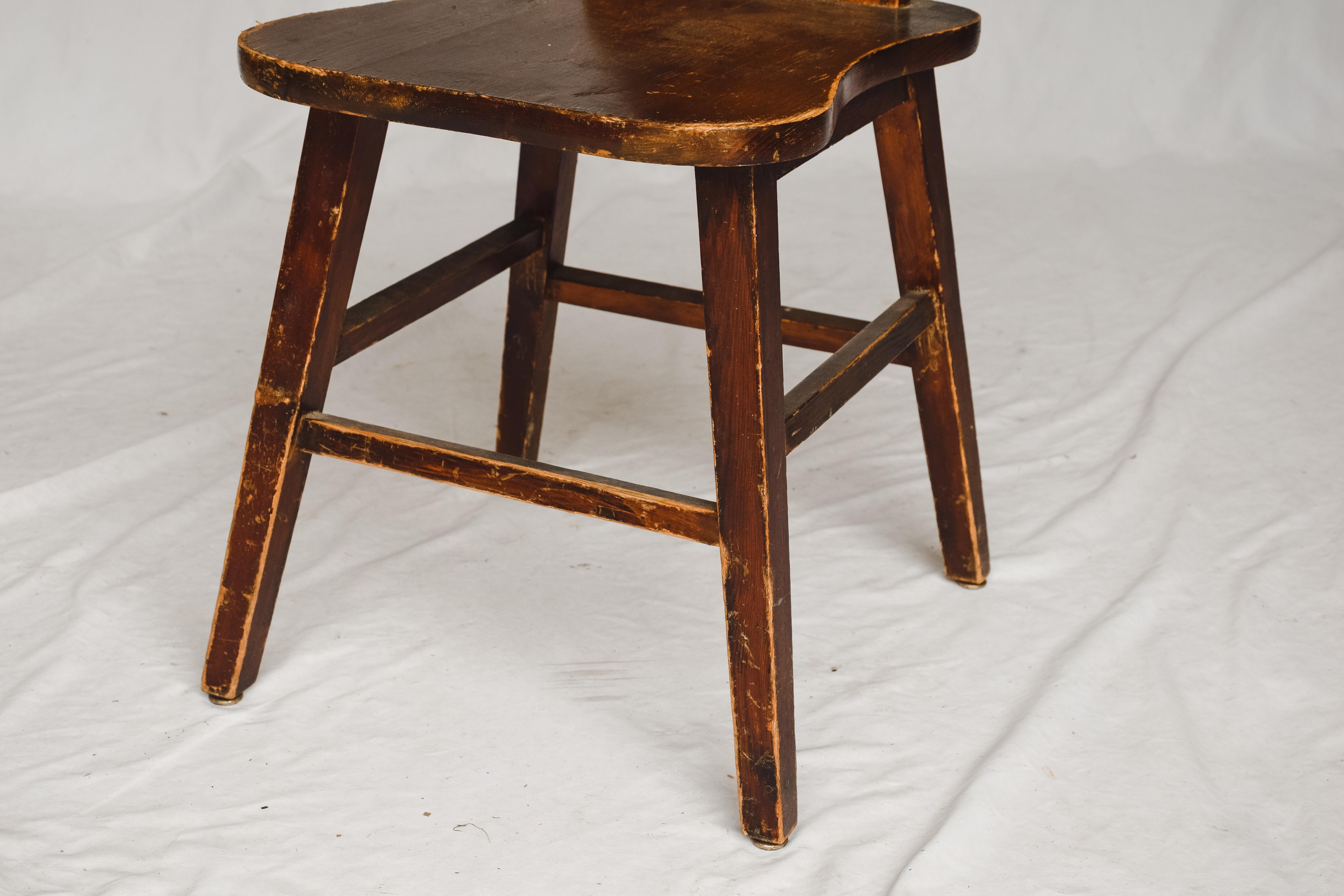 Wooden Heart Shaped Chair 3