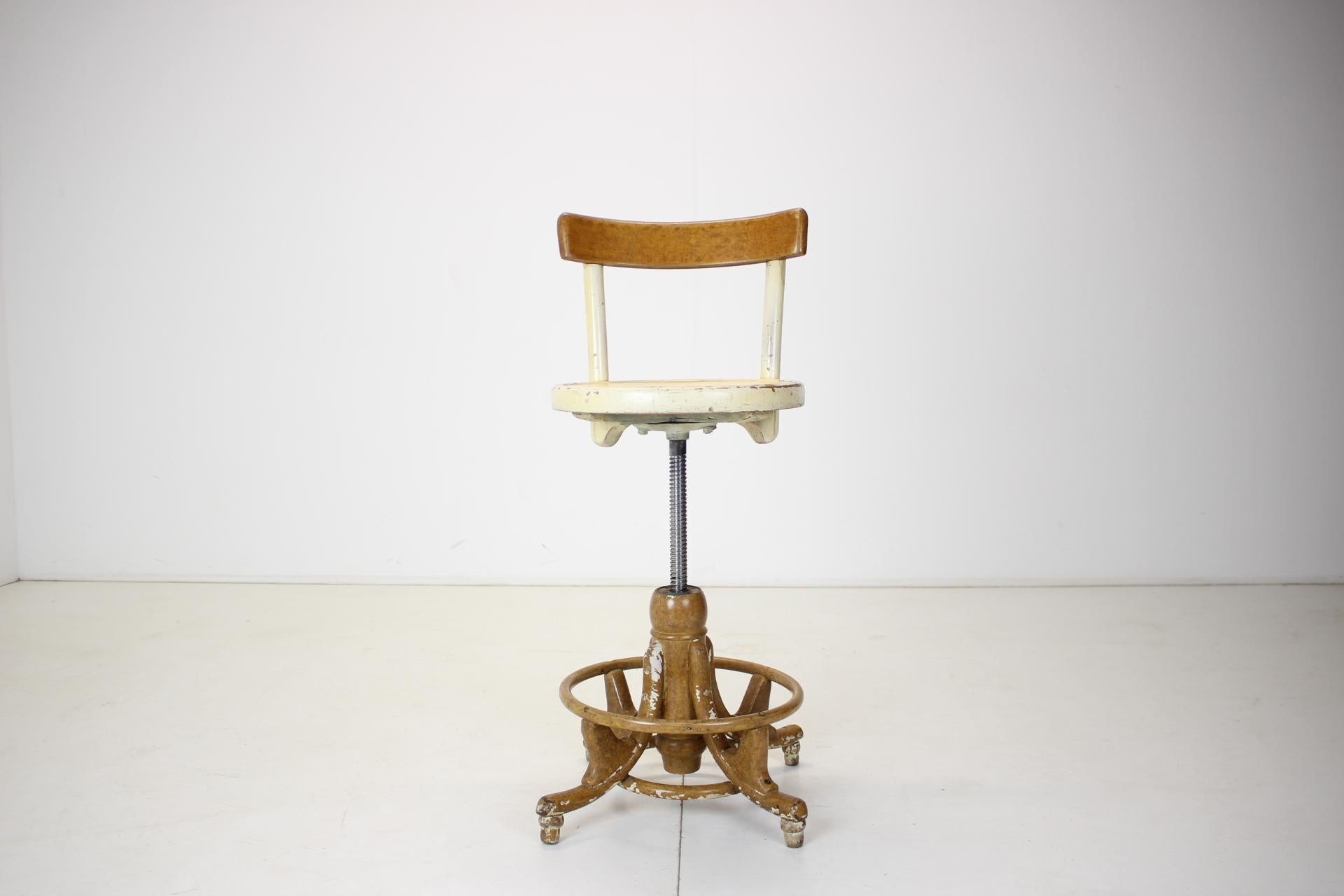Wooden Height Adjustable Chair, Czechoslovakia, 1920s For Sale 8