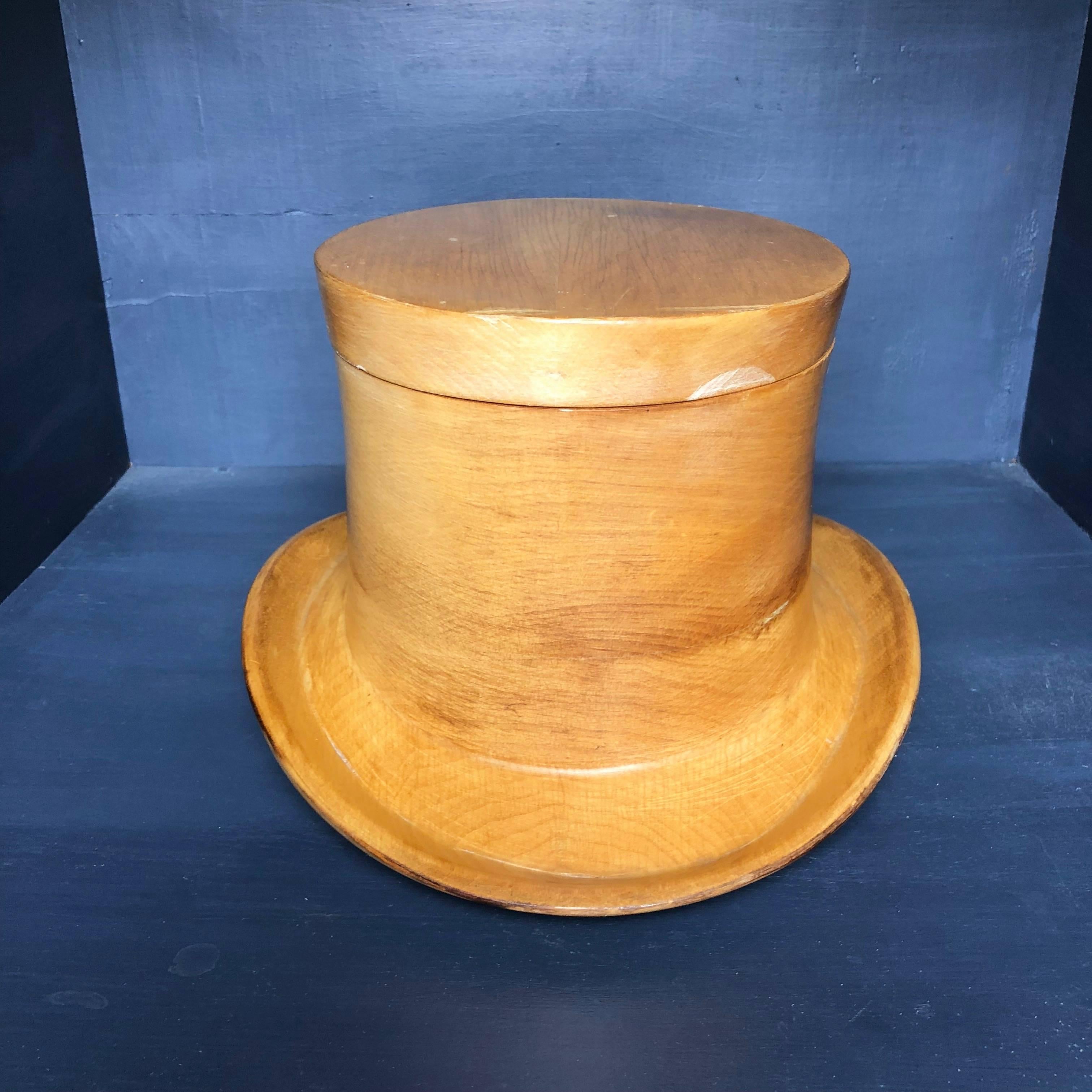 Late 20th Century Wooden Ice Bucket in the Shape of a Top Hat, 1970, Mid-Century Modern
