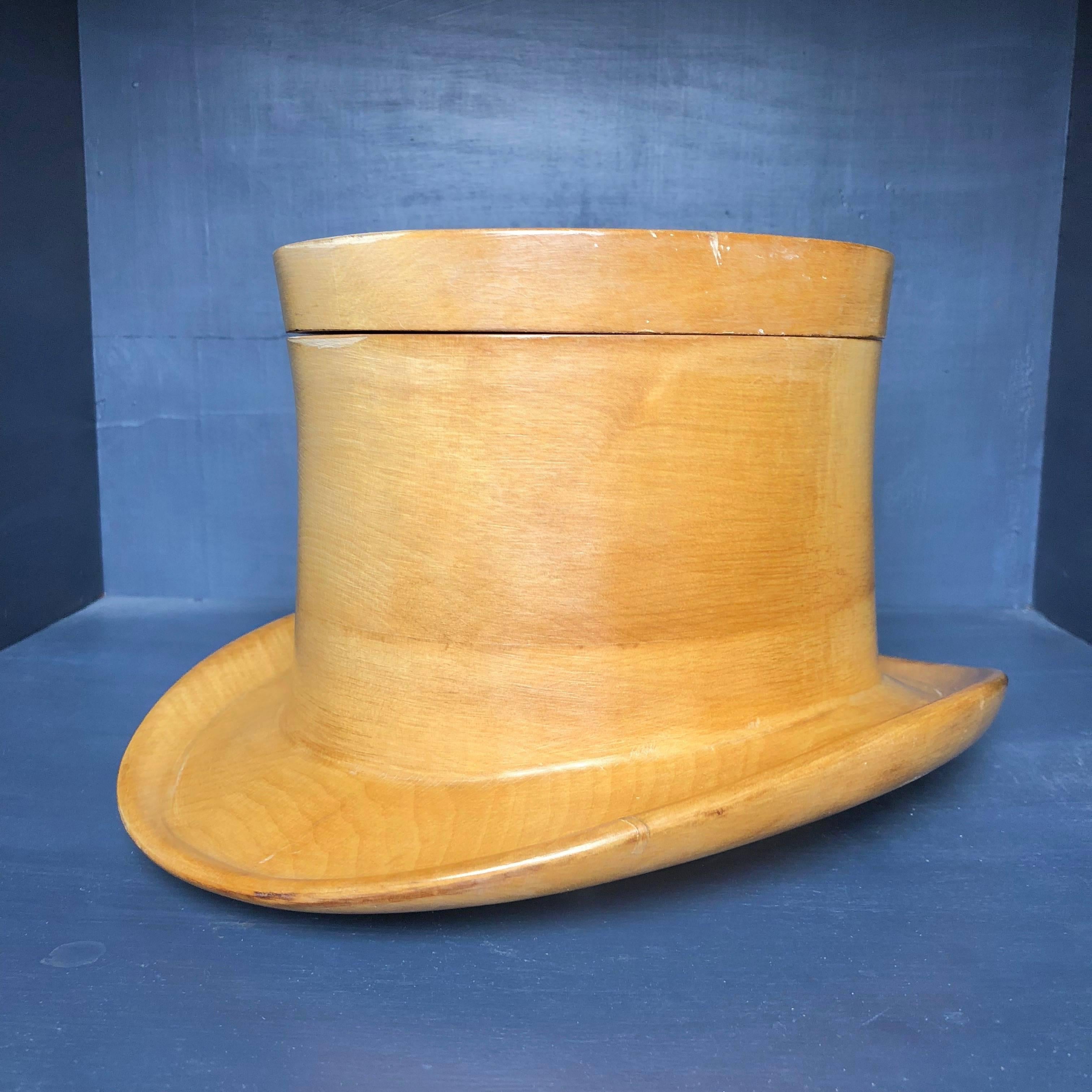 Plastic Wooden Ice Bucket in the Shape of a Top Hat, 1970, Mid-Century Modern