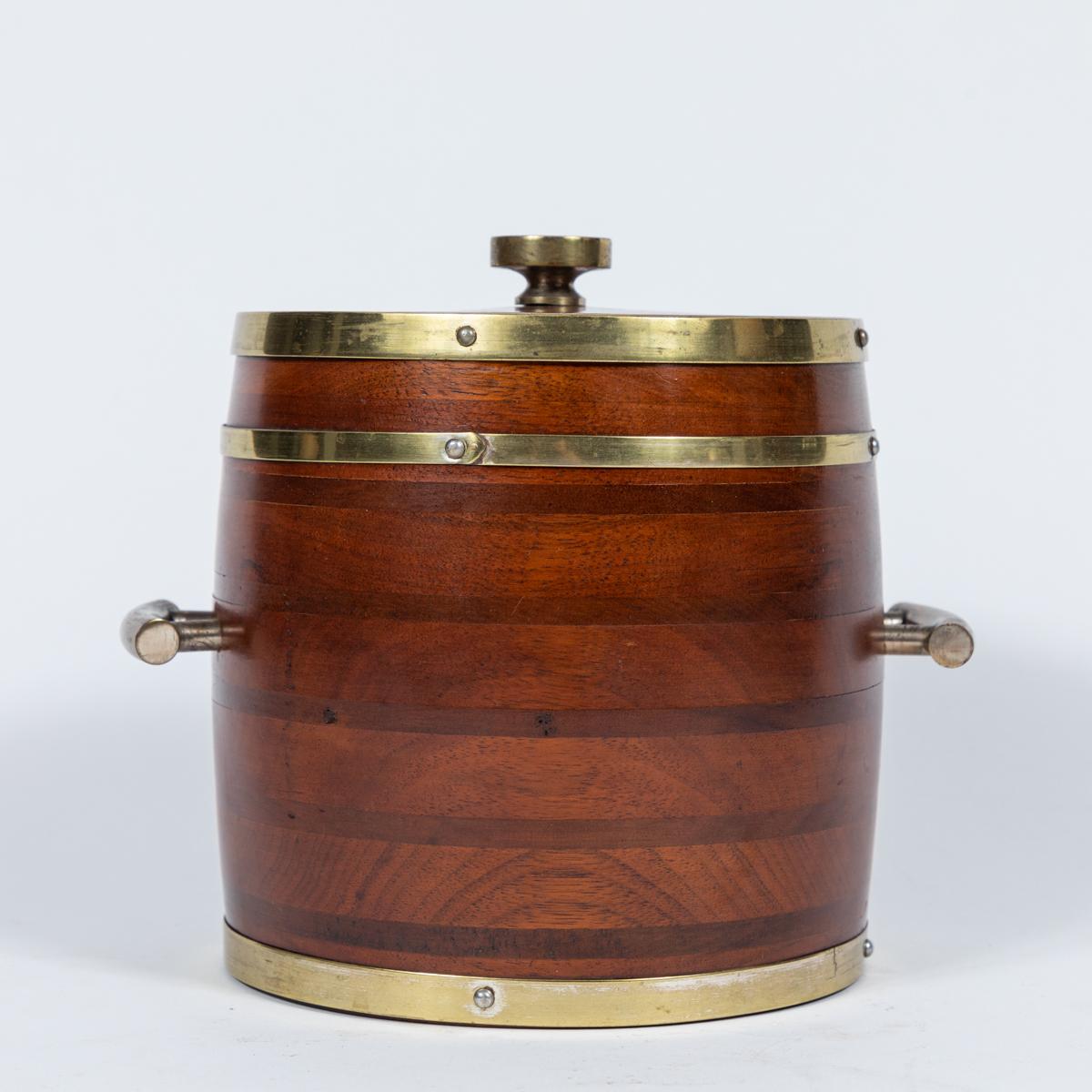 Wooden Ice Bucket with Brass Fittings from England, circa 1920 In Good Condition In Los Angeles, CA