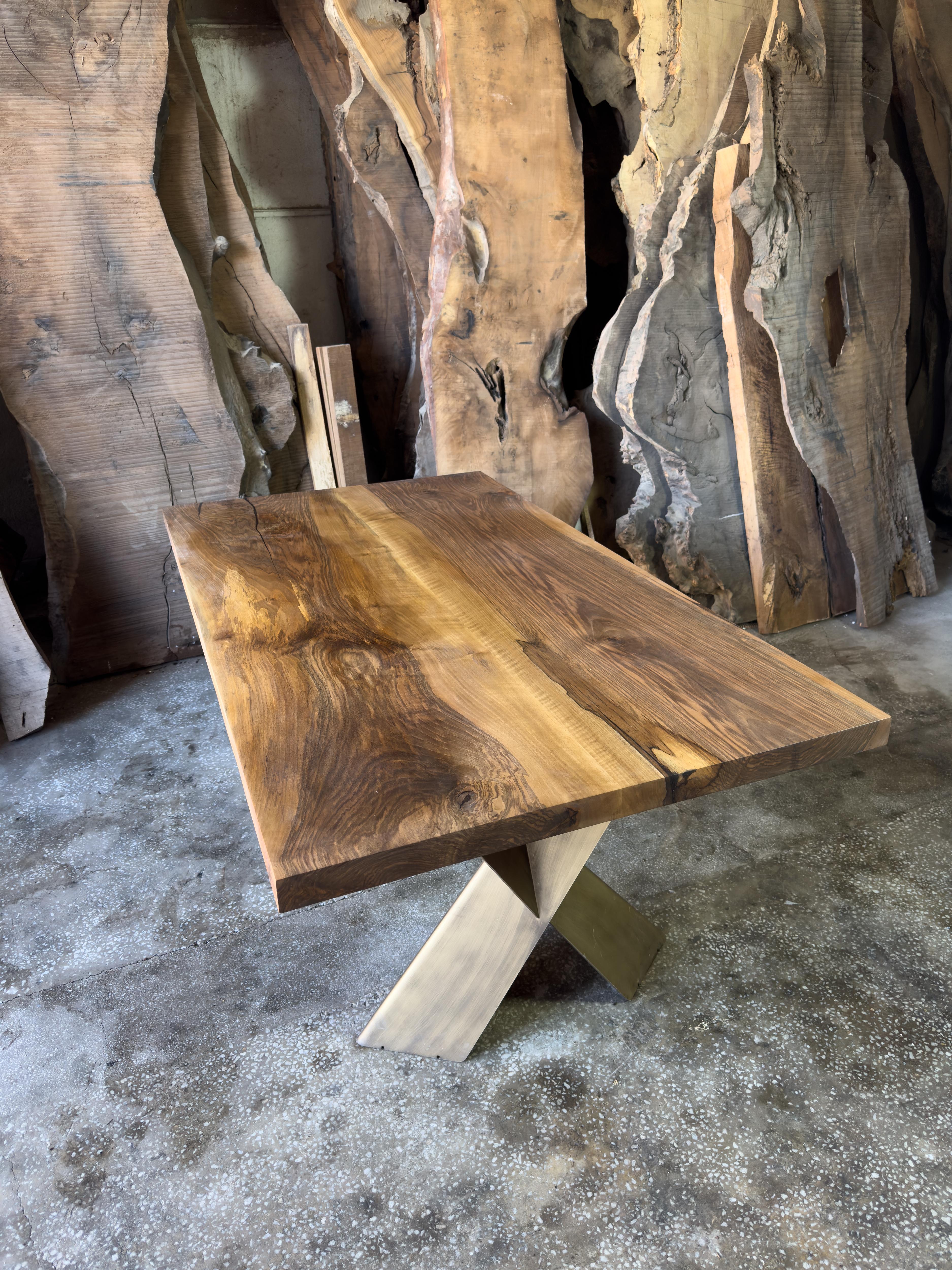 Hand-Carved Rustic Wooden Live Edge Black Walnut Custom Dining Table For Sale