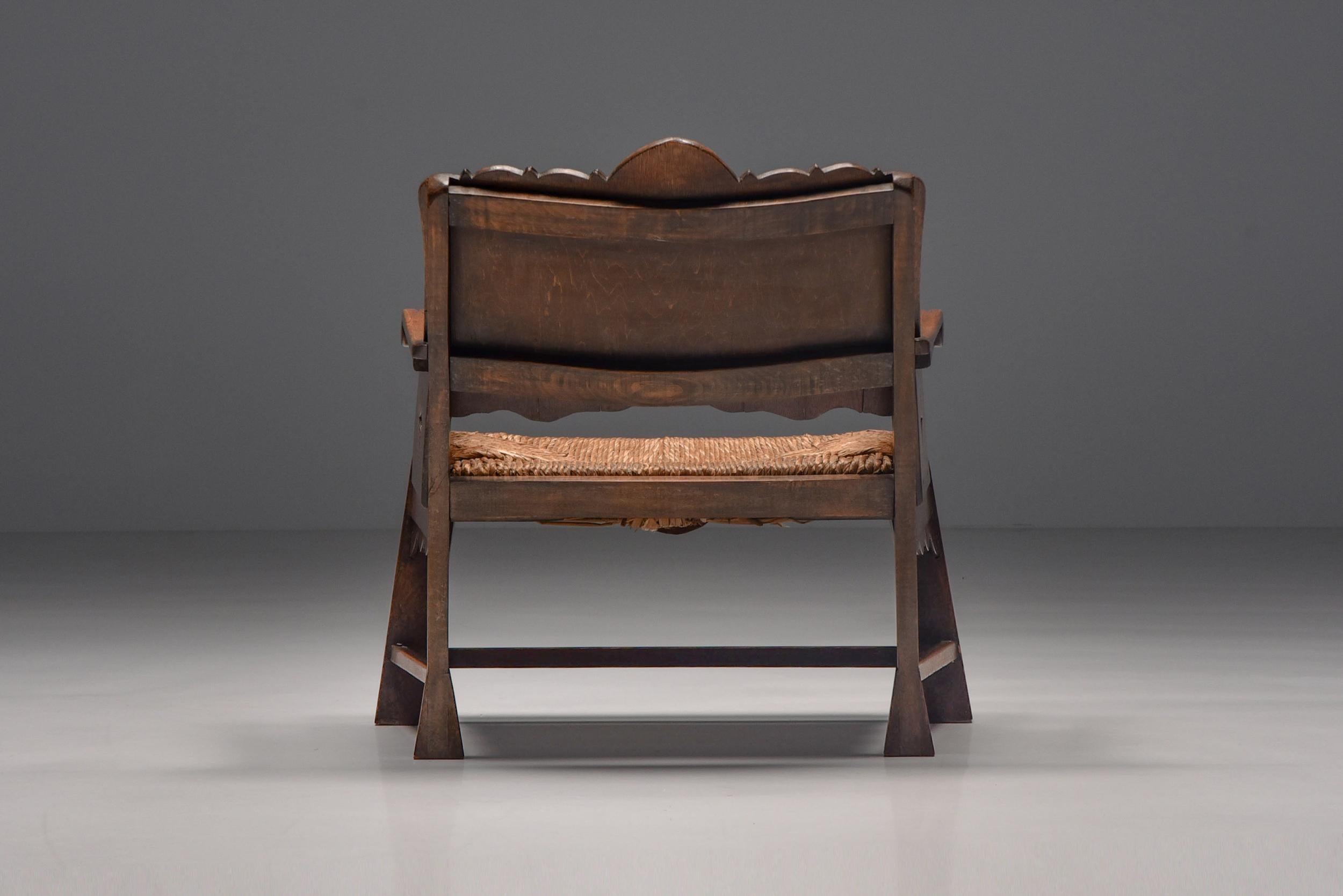 Rustic Folk Art Lounge Chair, UK, 1920s Excellent état - En vente à Antwerp, BE