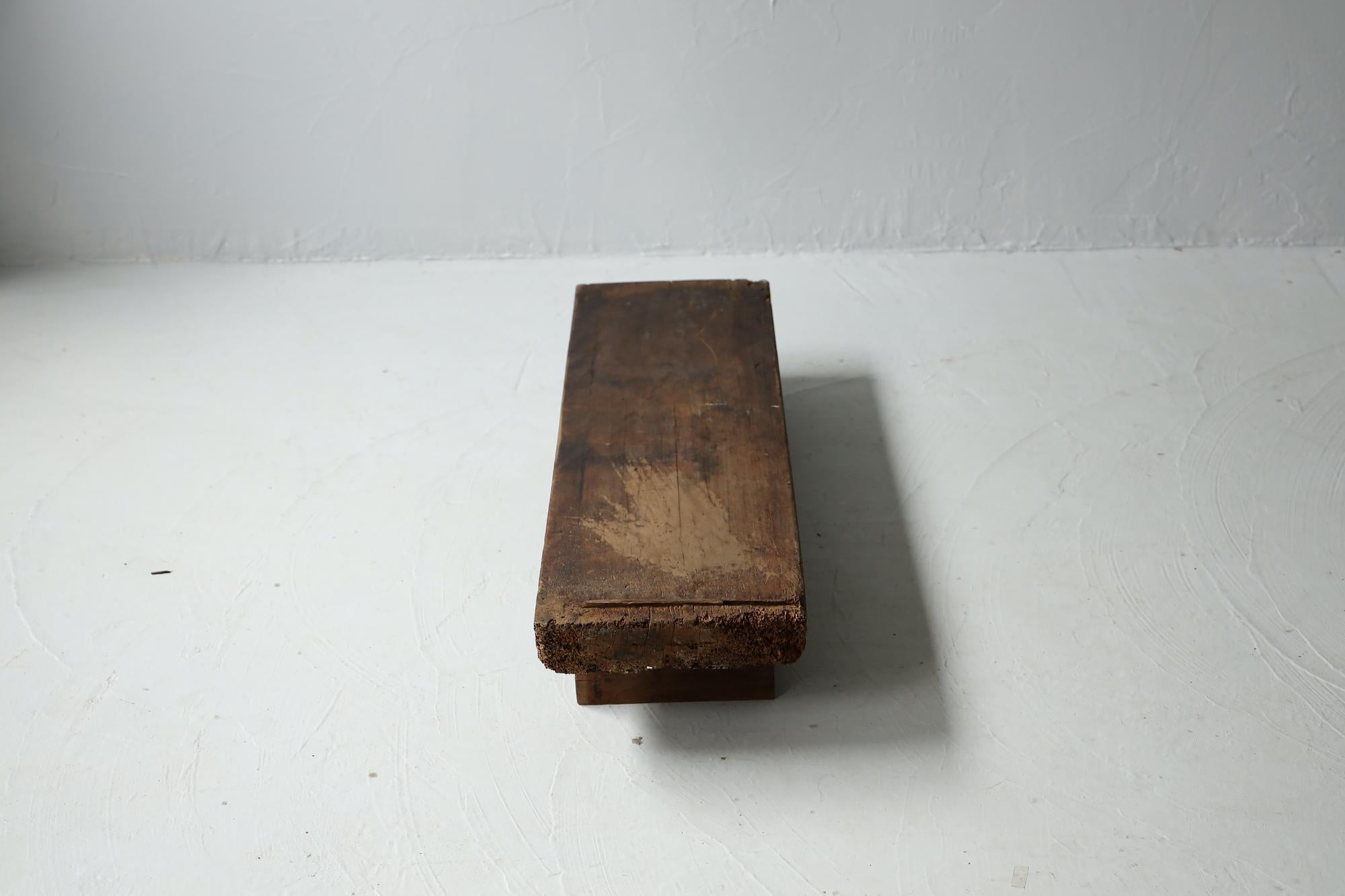 Niedriger Holztisch, japanisch, antik, Wabi-Sabi, Mingei im Angebot 4
