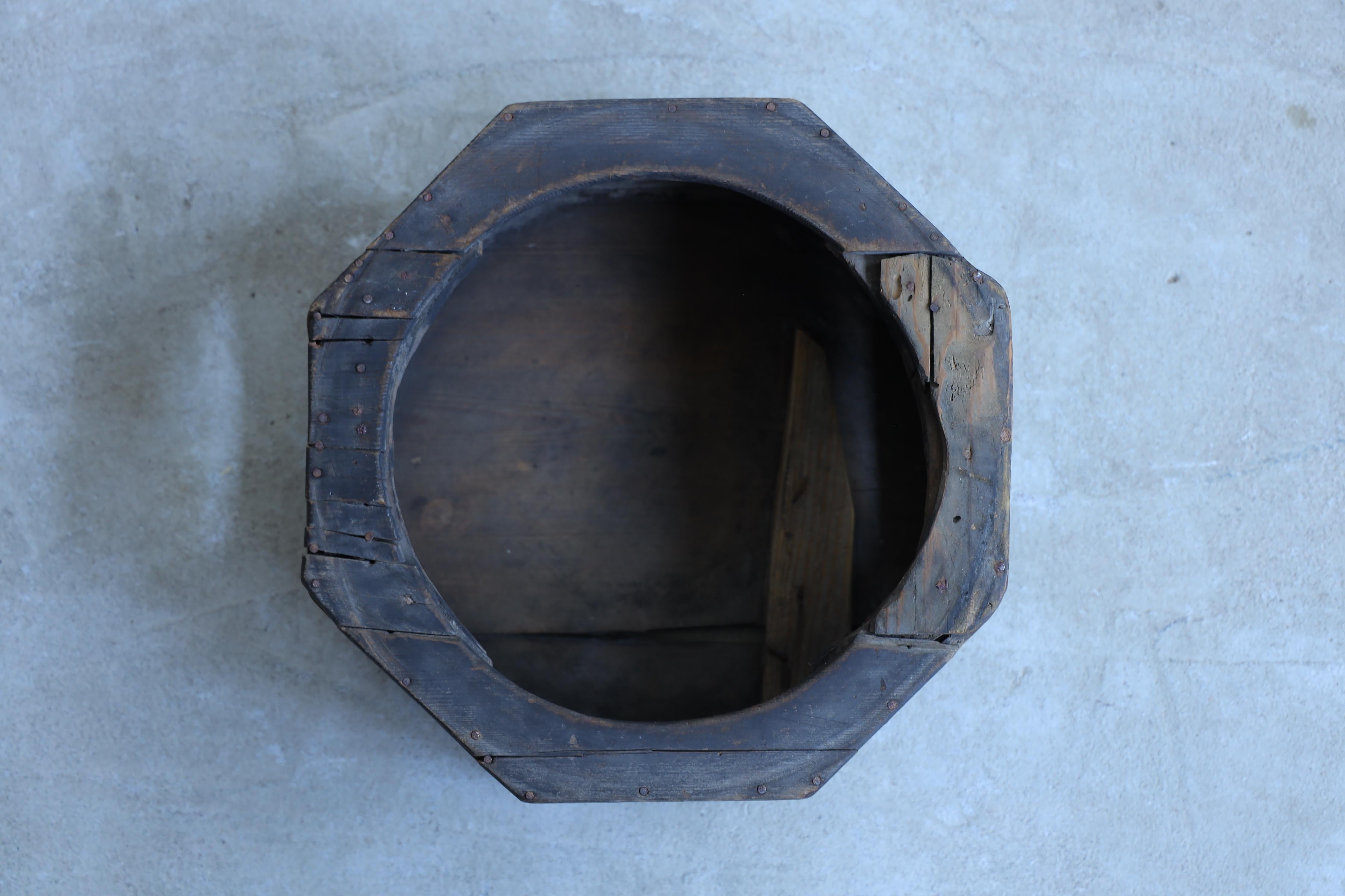 Wooden Low Table, Japanese Antique, Wabi-Sabi, Mingei For Sale 4